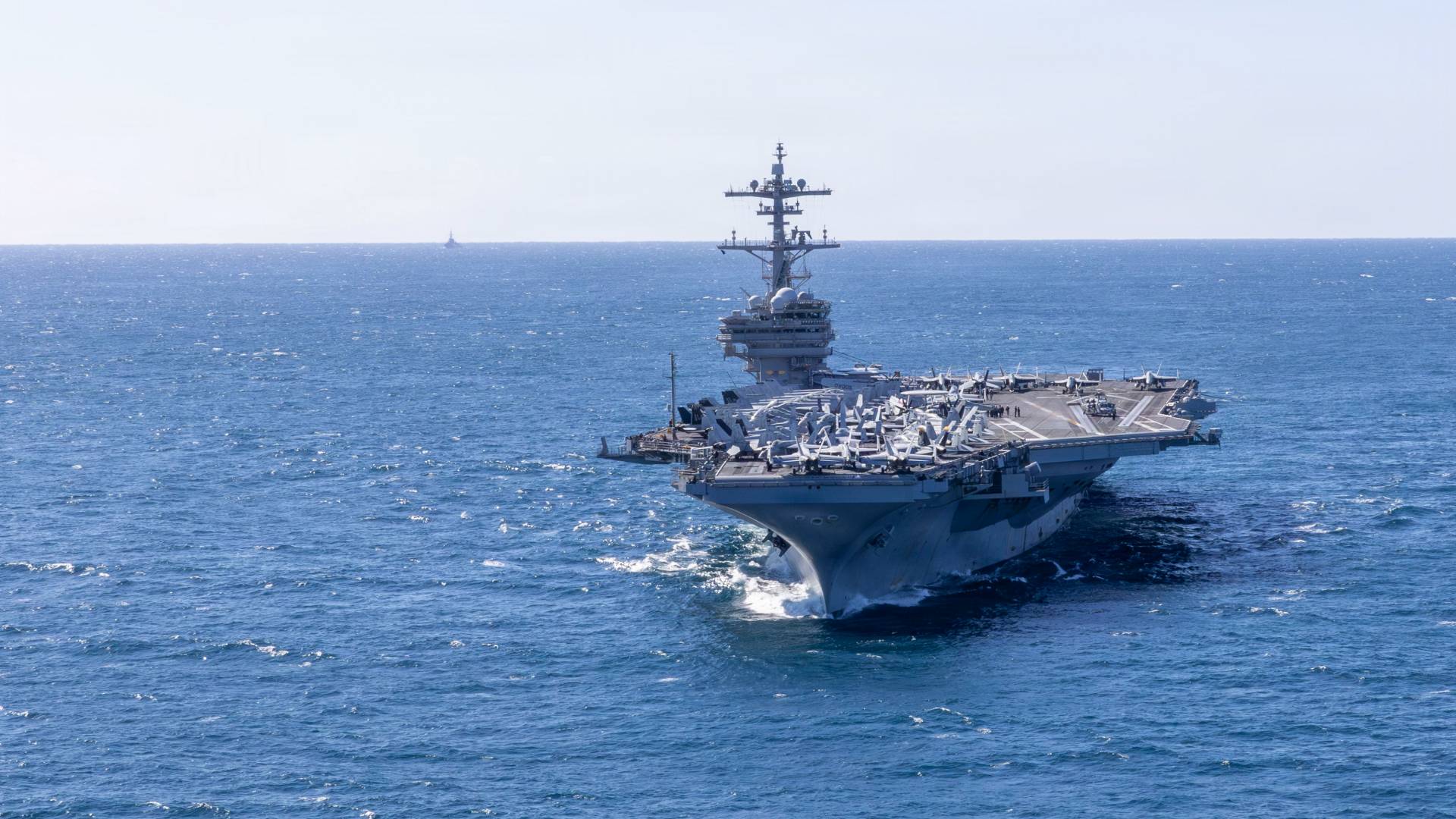 حاملة الطائرات جورج دبليو بوش