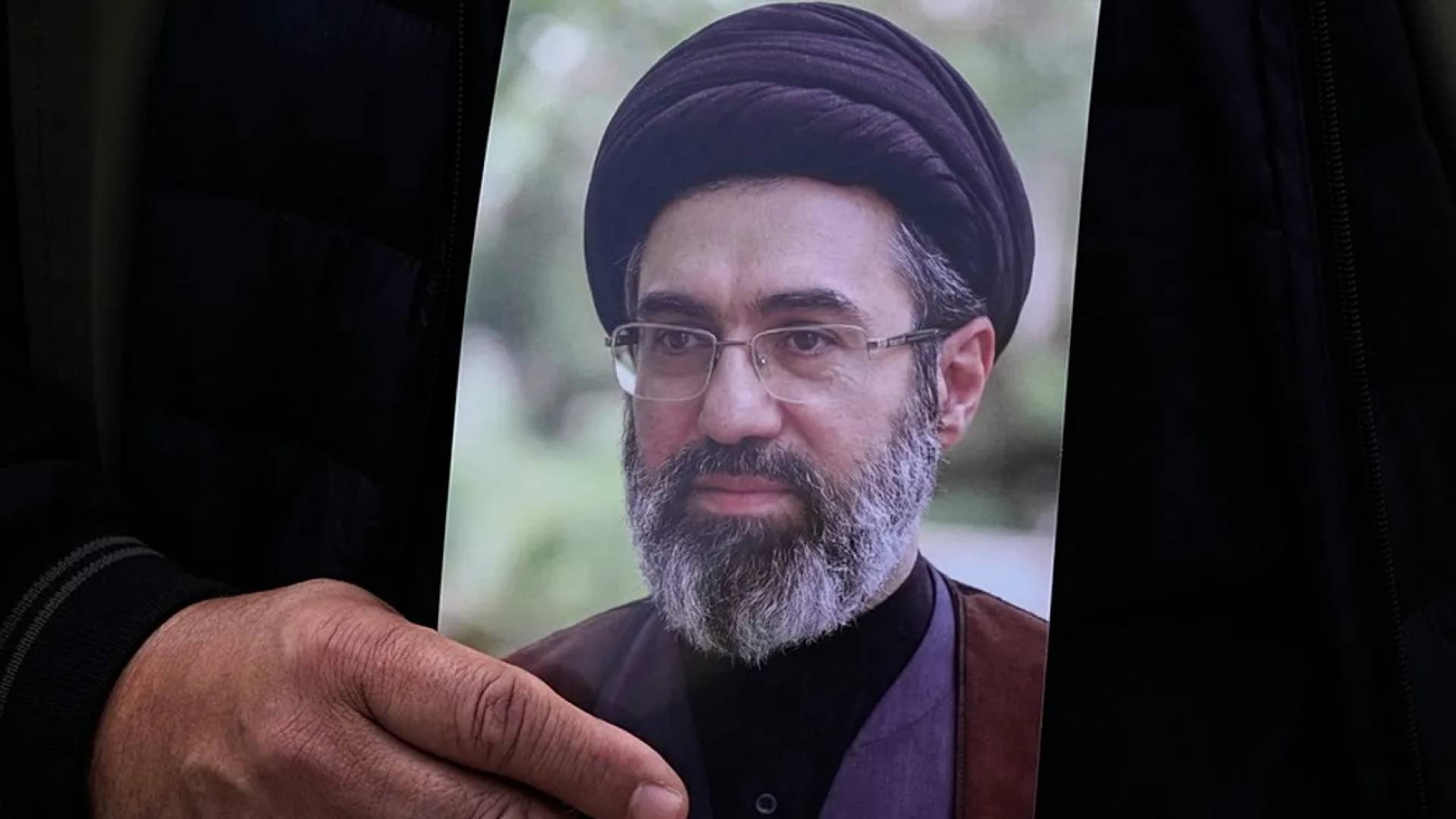 المرشد الإيراني الجديد مجتبى خامنئي
