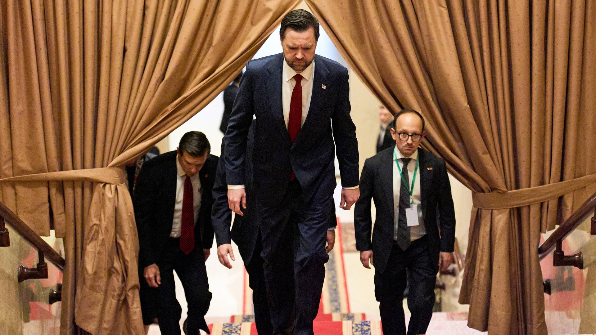 نائب الرئيس الأمريكي دي فانس