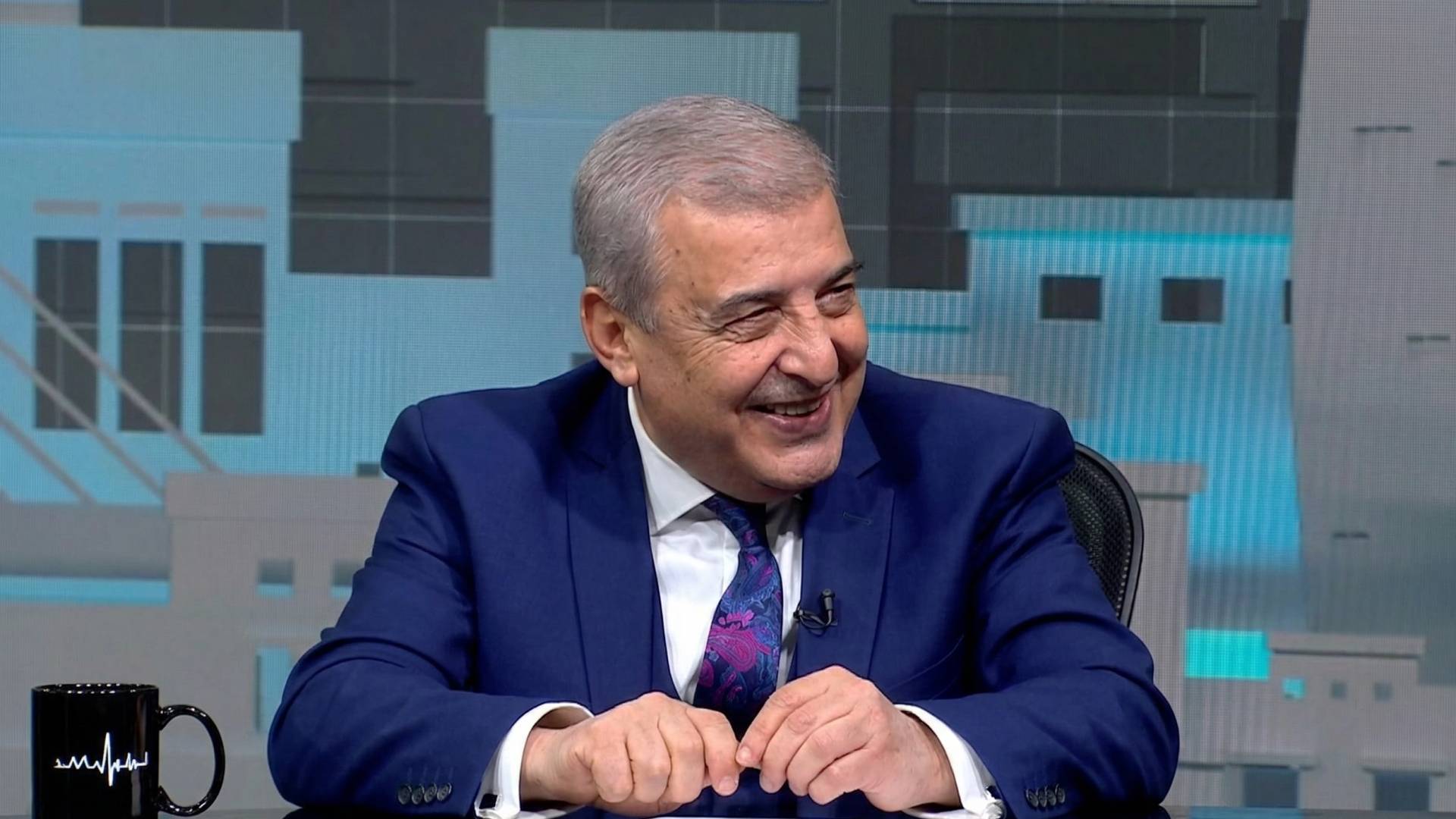 مدير مركز الدراسات الاستراتيجية الأستاذ الدكتور حسن المومني