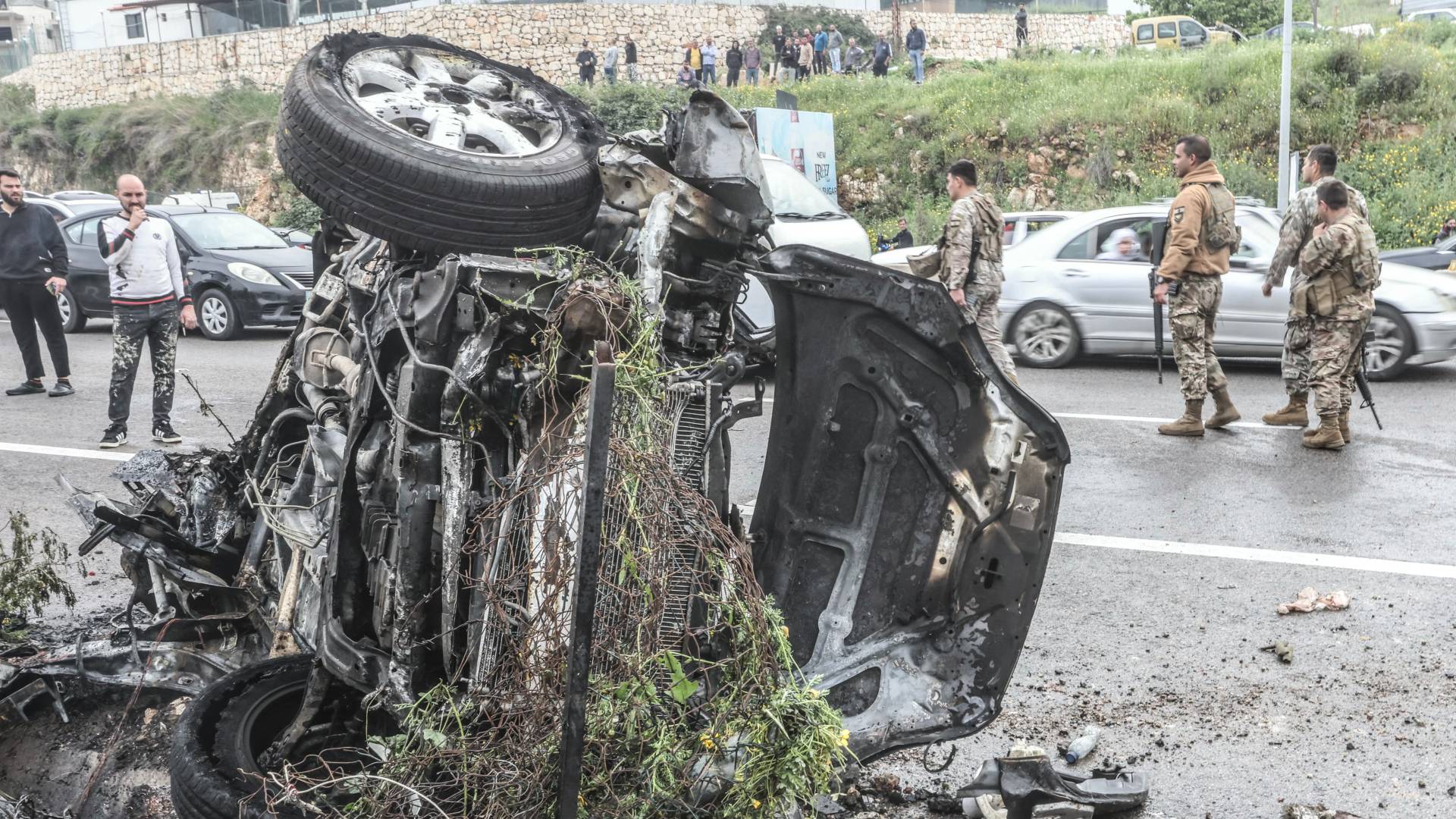 استهداف الاحتلال لمركبة في لبنان