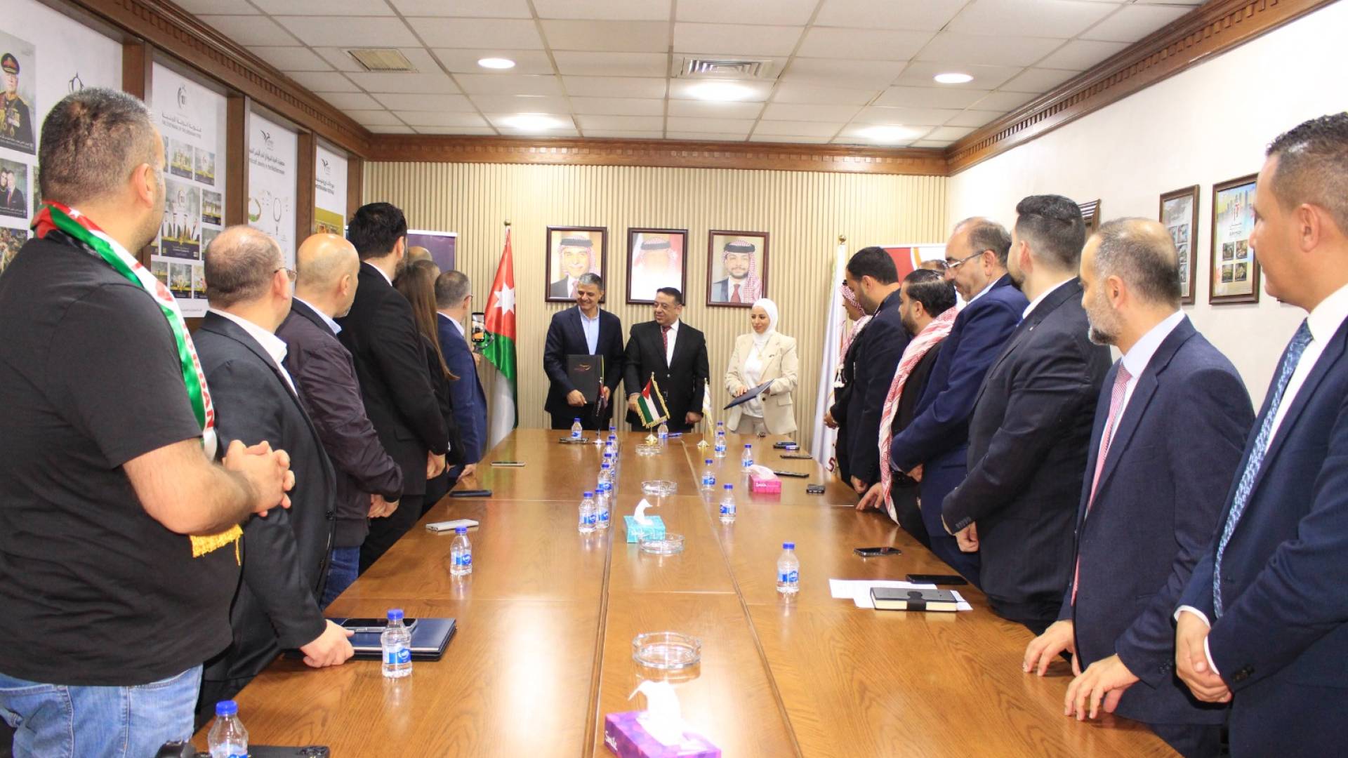 وصورة من الاتفاقية