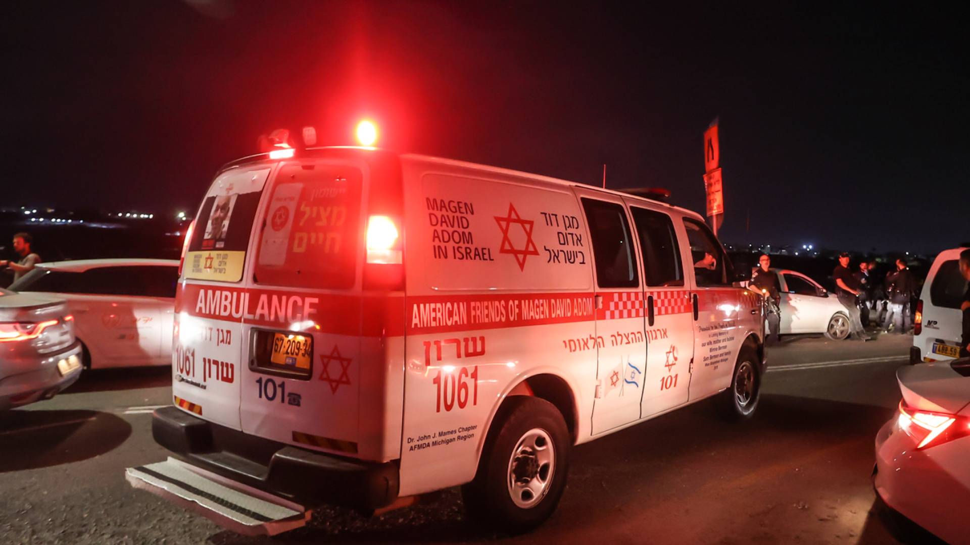 إصابة 6 أشخاص 2 منهم بجروح خطيرة في هجوم صاروخي من لبنان باتجاه مدينة الكرمل