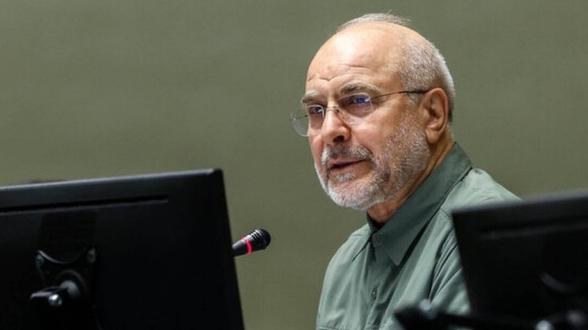 رئيس البرلمان الإيراني محمد باقر قاليباف