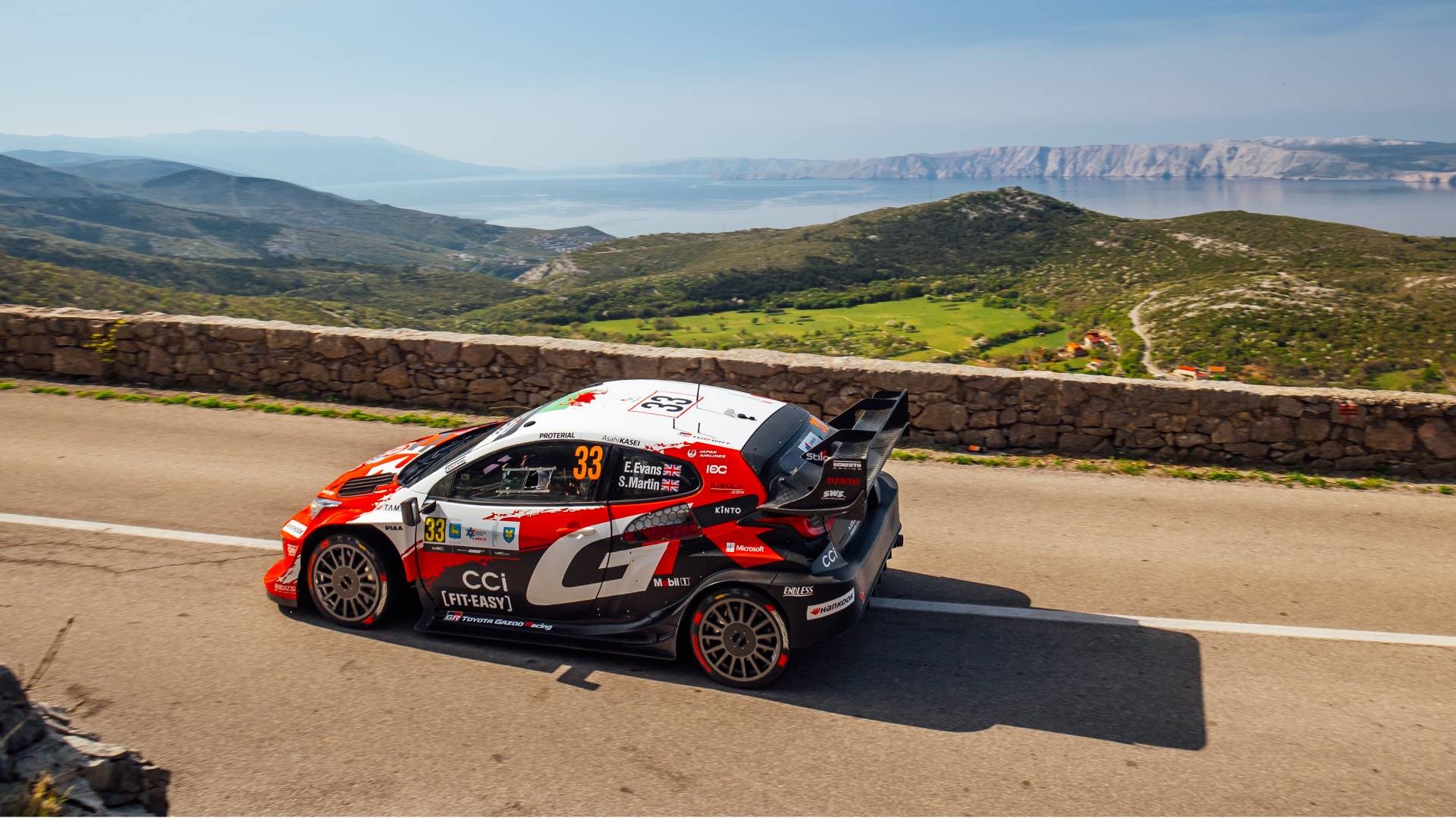 فريق تويوتا جازو للسباقات