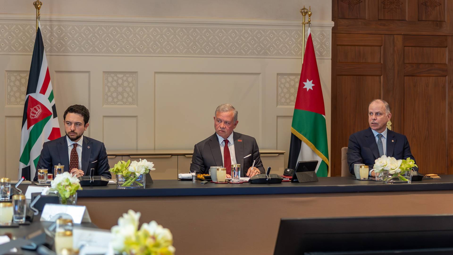 الملك يترأس اجتماعا لتنفيذ مشروع الناقل الوطني للمياه