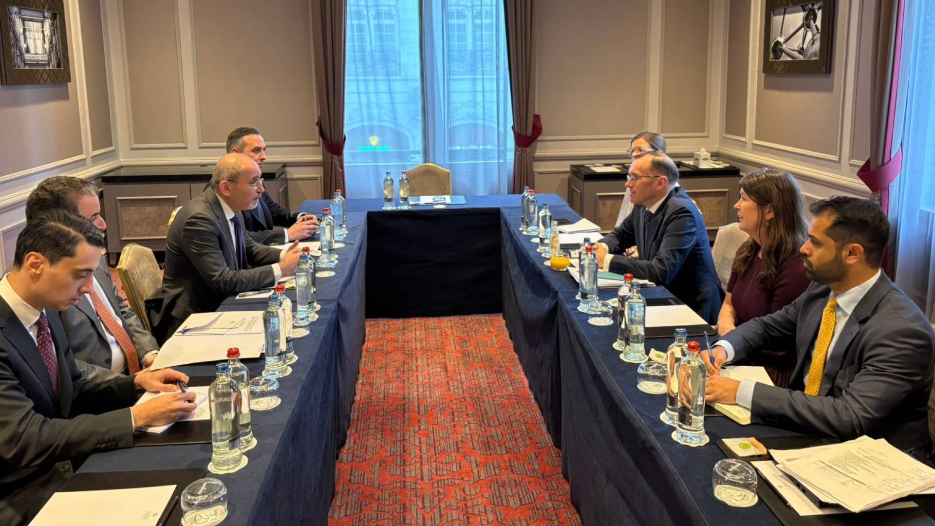 الصفدي ووزير خارجية النرويج في بروكسل