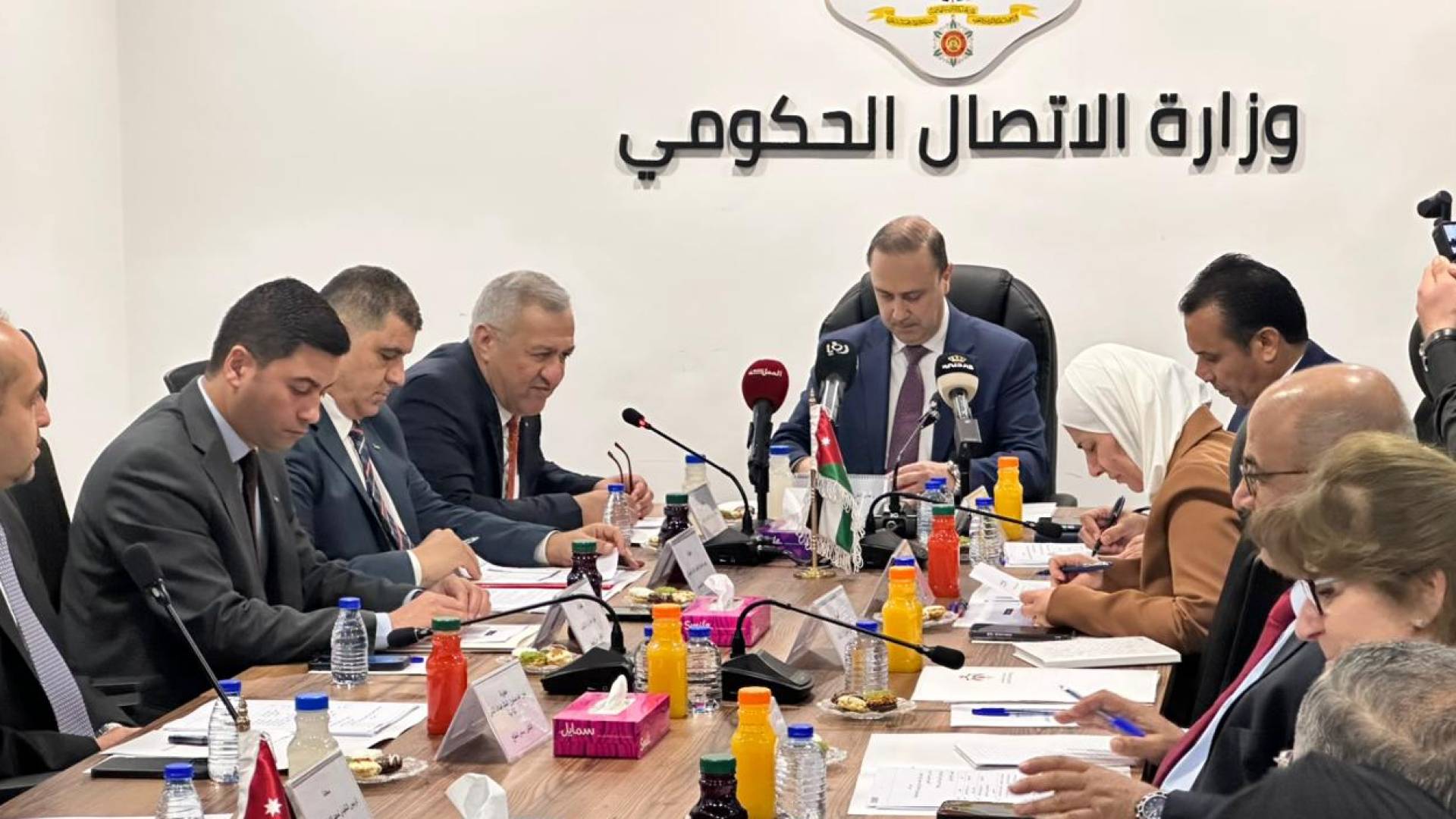 الاجتماع الأول لأعضاء الفريق الوطني للدراية الإعلامية والمعلوماتية