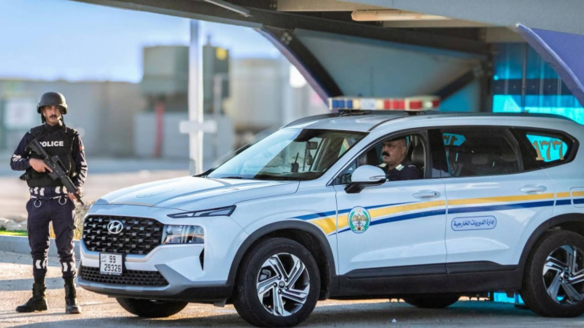 مصدر أمني: دهس رجل أمن ومهندس على طريق عمان التنموي والسائق يسلم نفسه