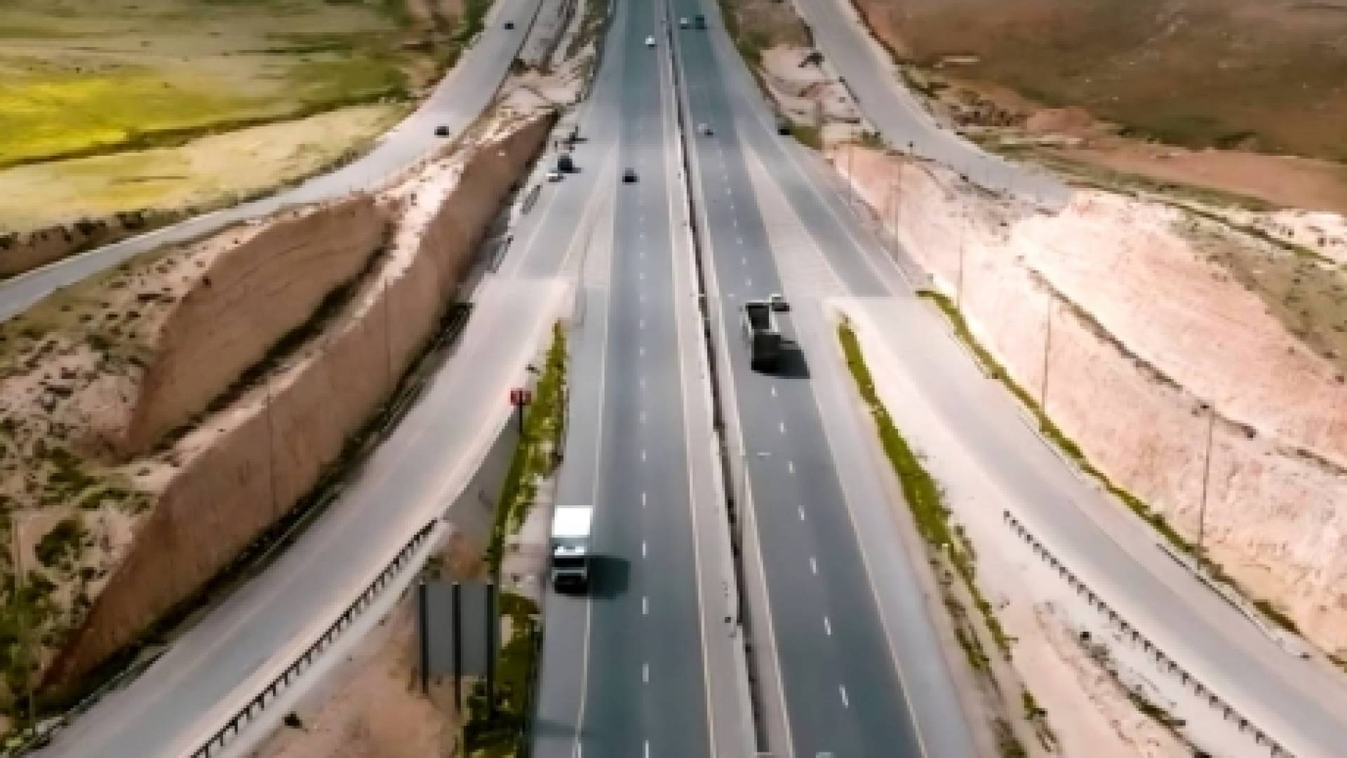 بدء أعمال صيانة شارع الـ 100