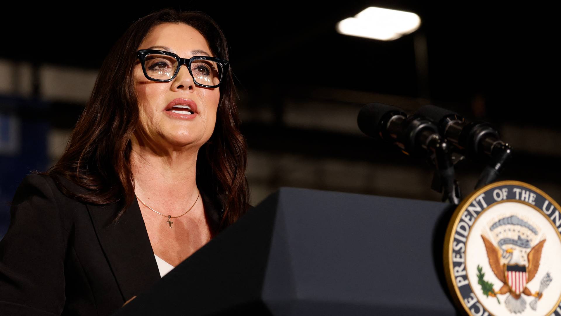 وزيرة العمل الأمريكية