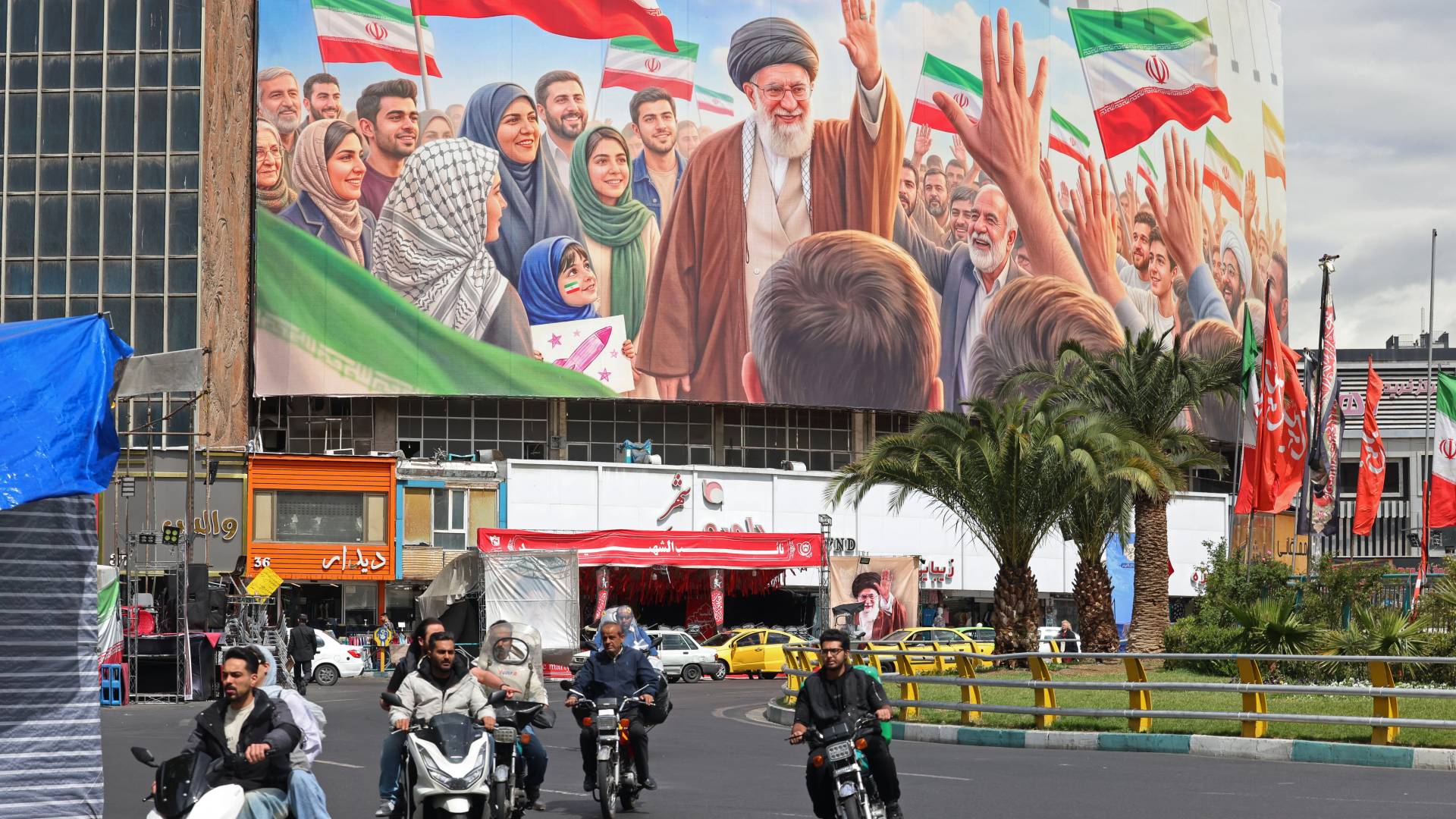 شارع في طهران