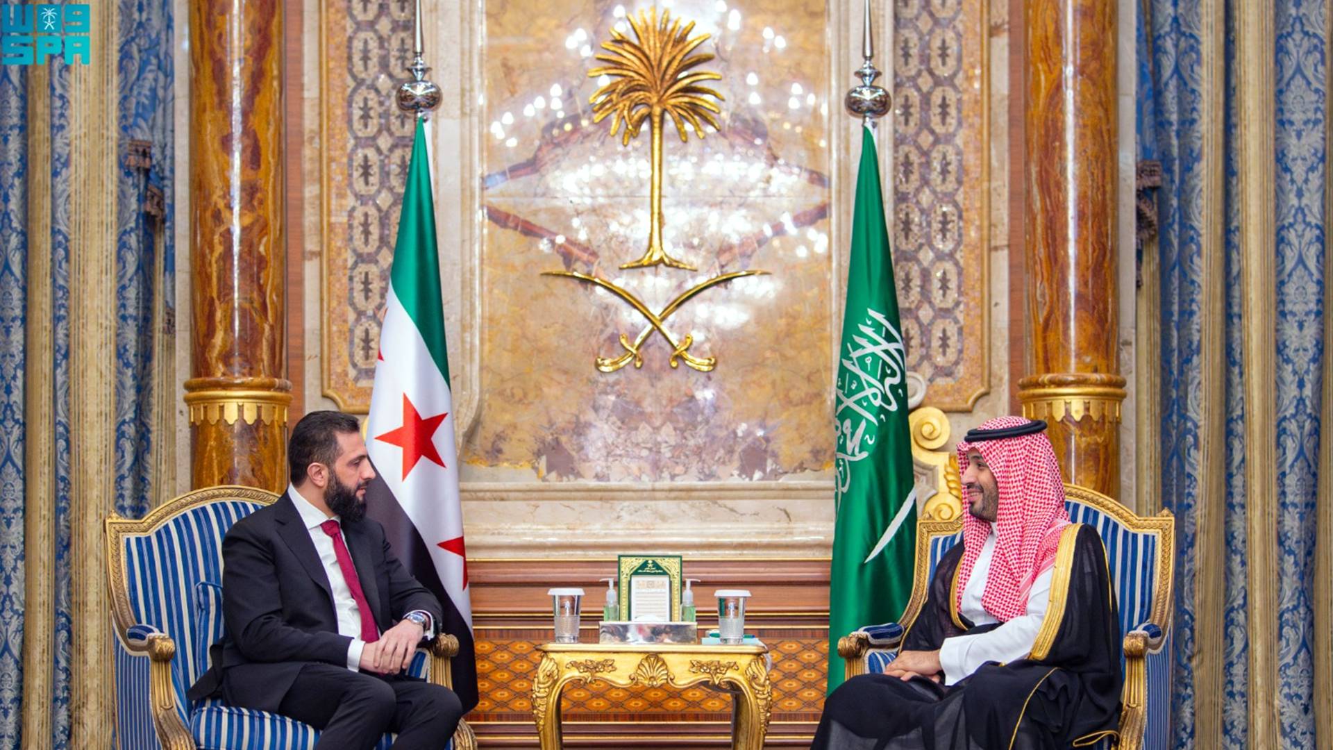 الرئيس السوري أحمد الشرع وولي العهد السعودي الأمير محمد بن سلمان