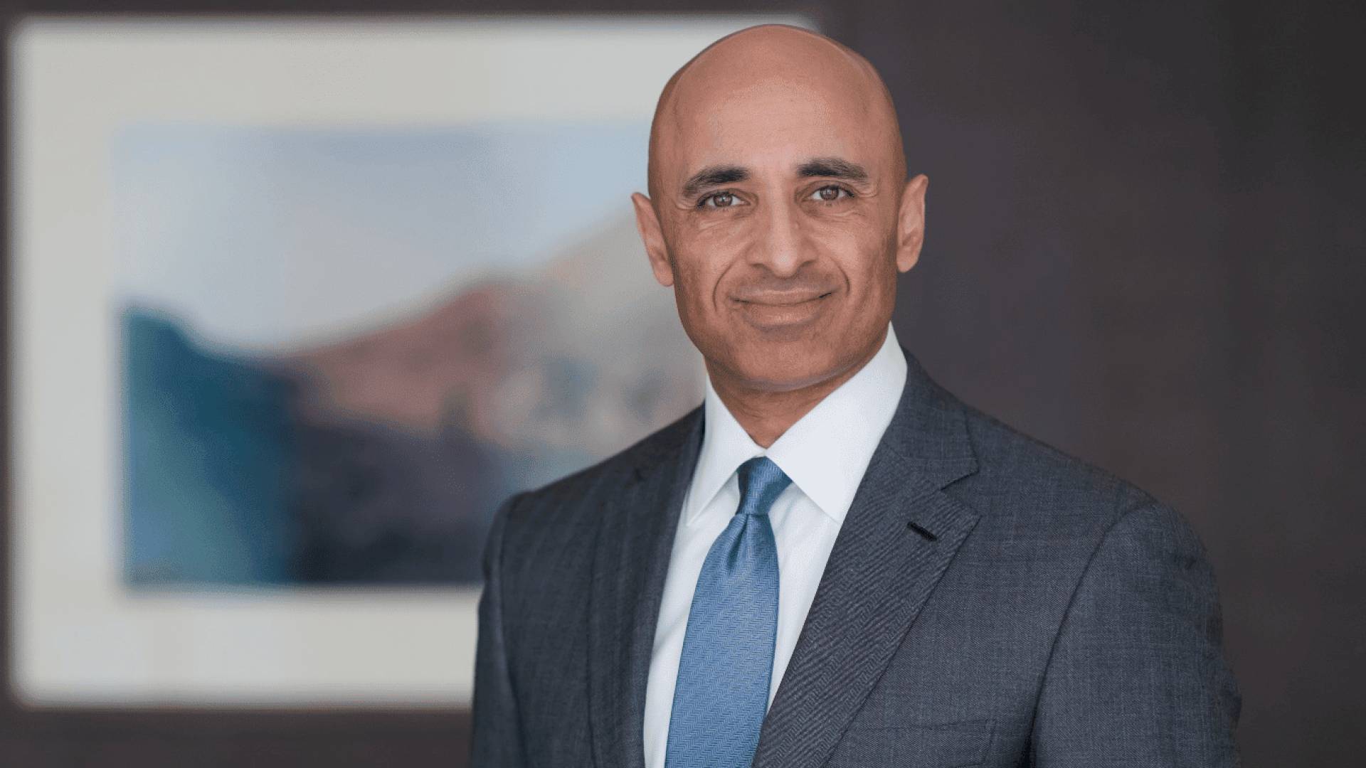 سفير دولة الإمارات العربية المتحدة لدى الولايات المتحدة الأمريكية، يوسف العتيبة