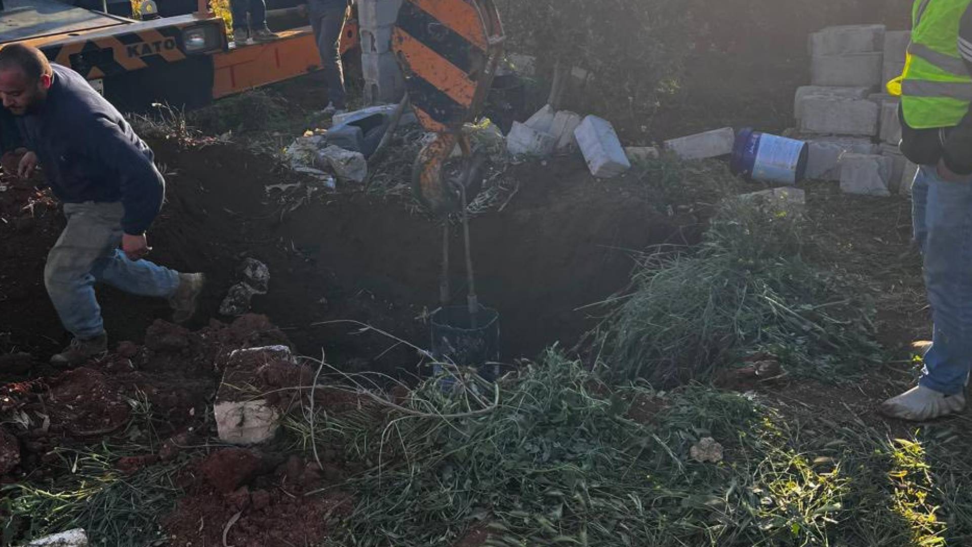 ردم بئر مخالفة