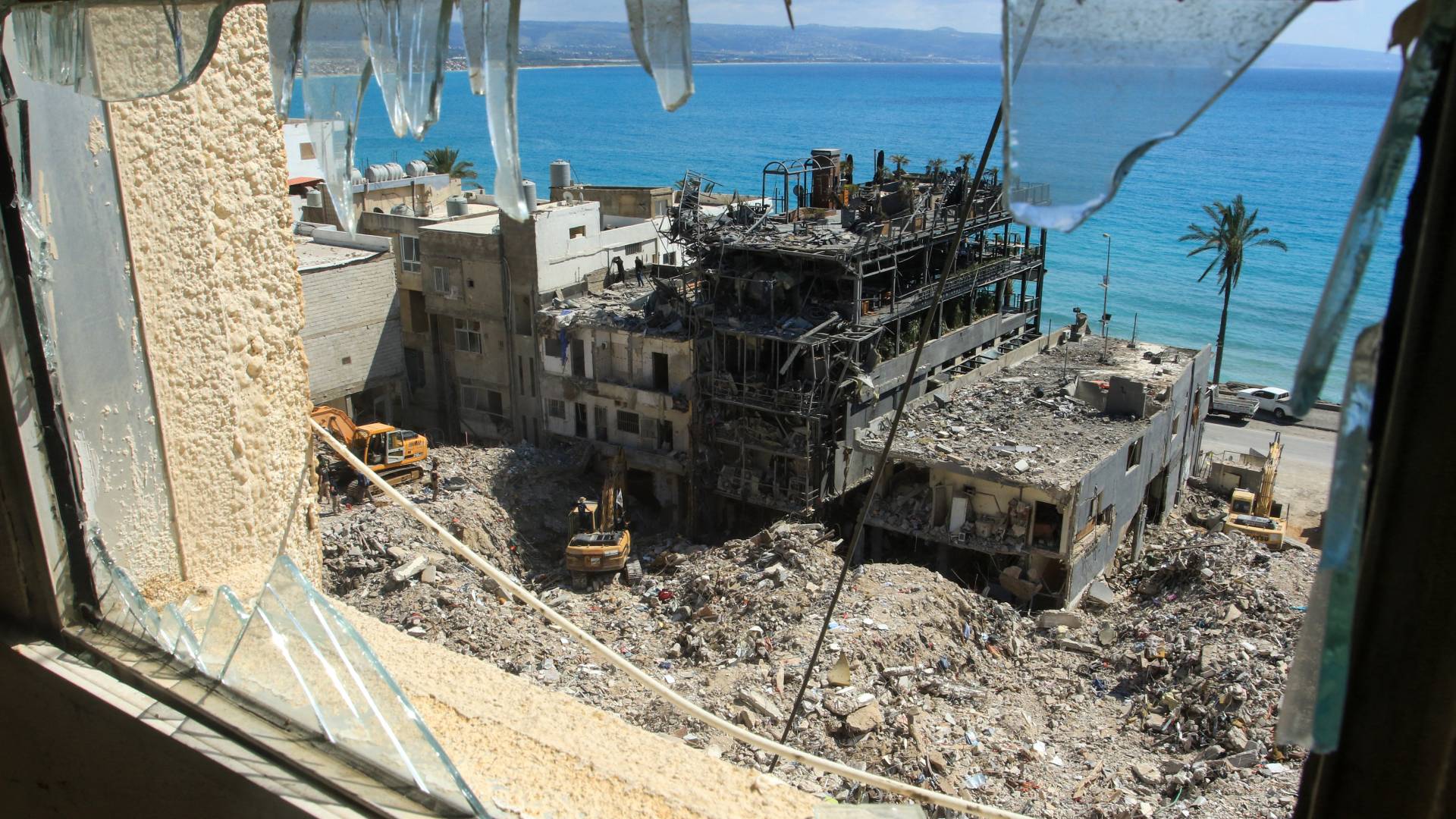 تدمير مبان في لبنان