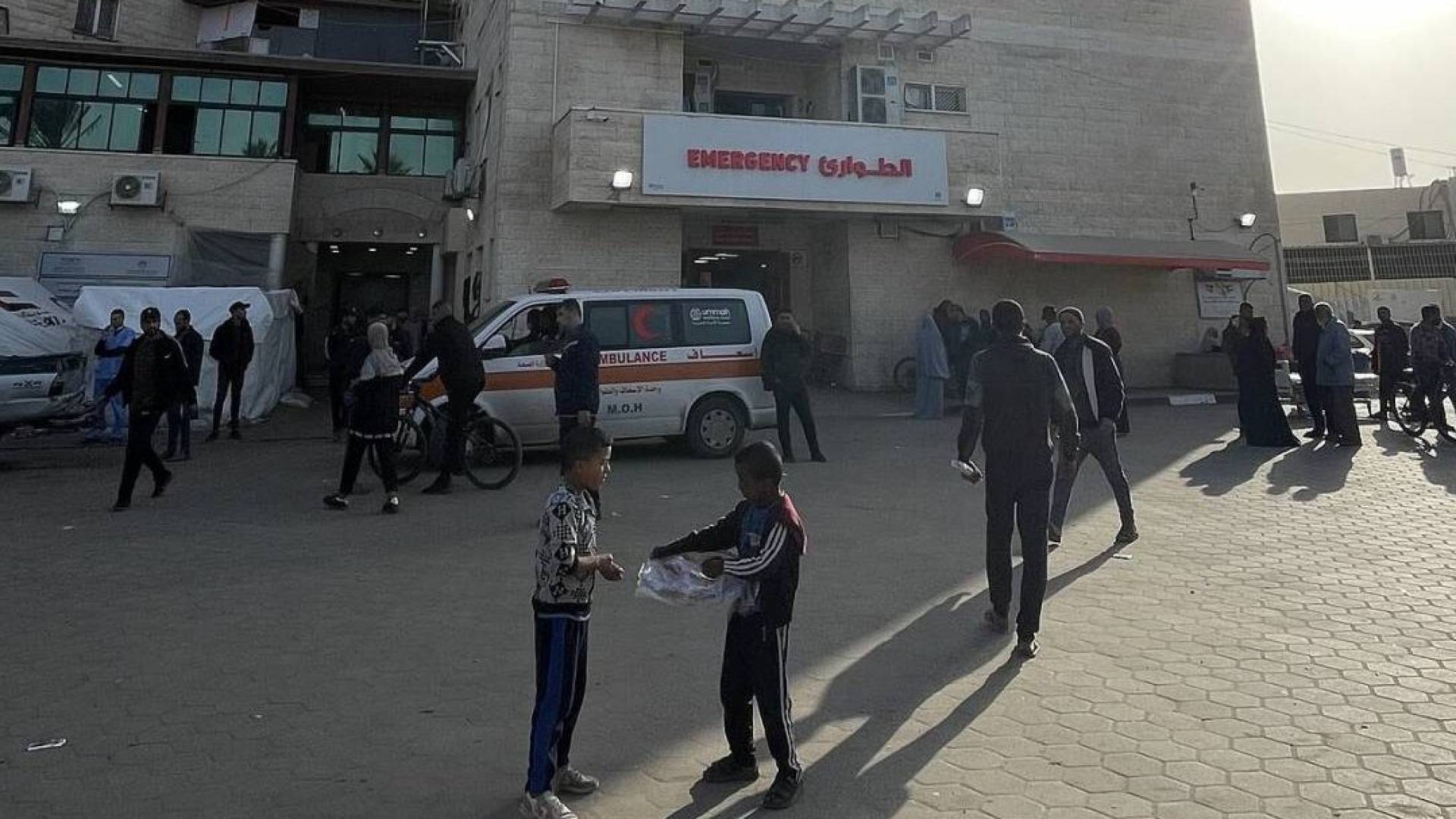 مستشفى شهداء الأقصى بقطاع غزة
