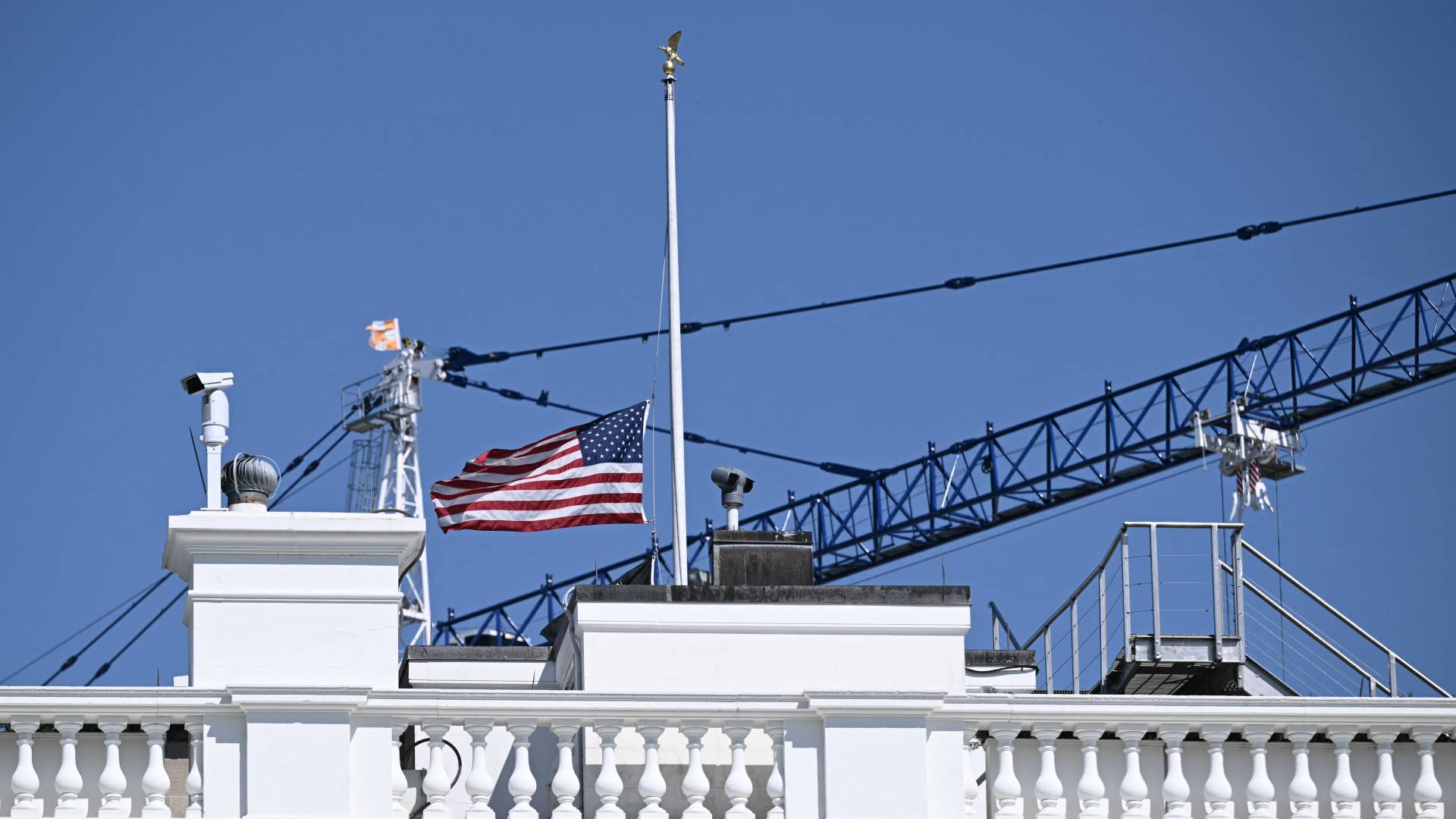 العلم الأمريكي