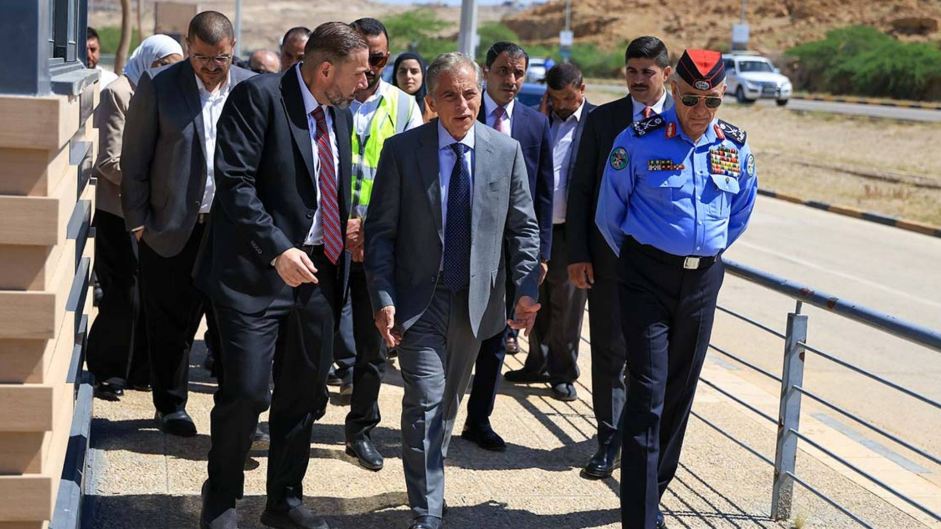 رئيس الوزراء الدكتور جعفر حسان