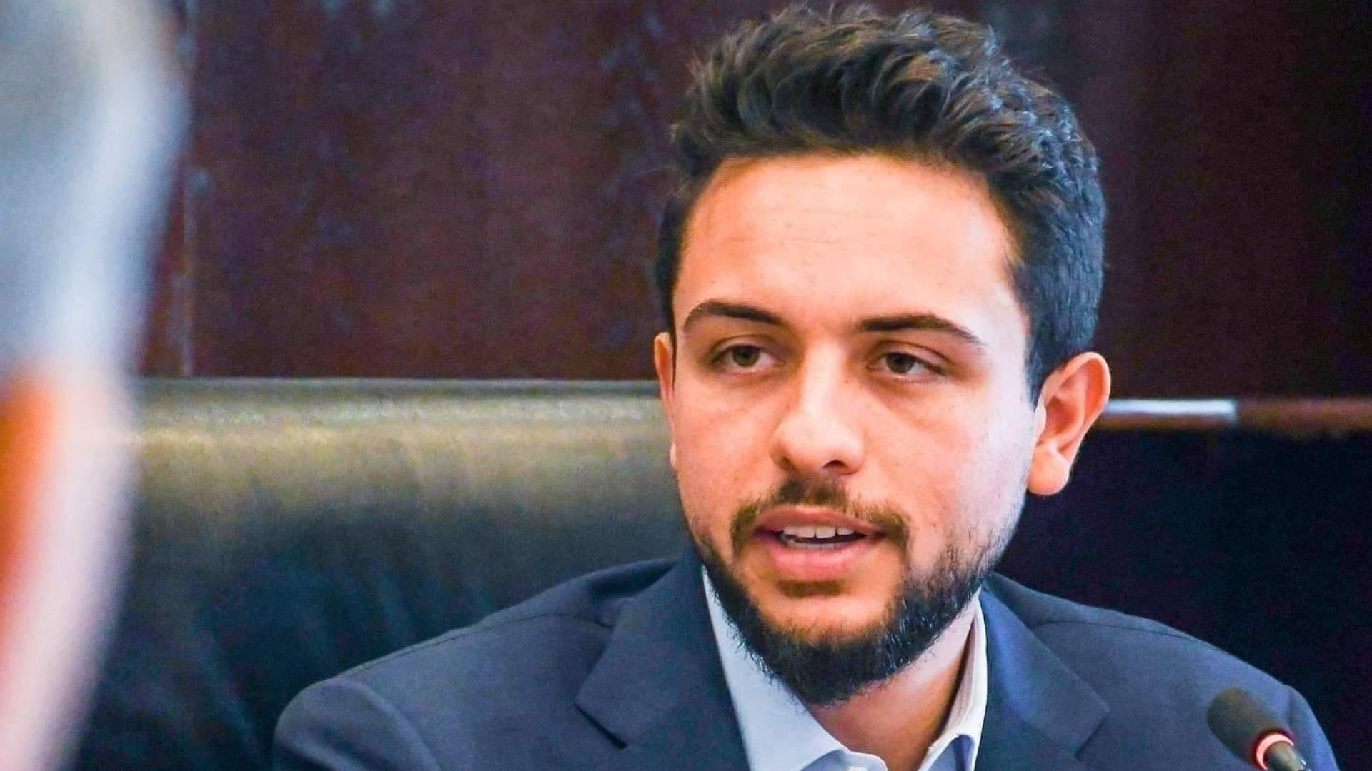 ولي العهد الأمير حسين