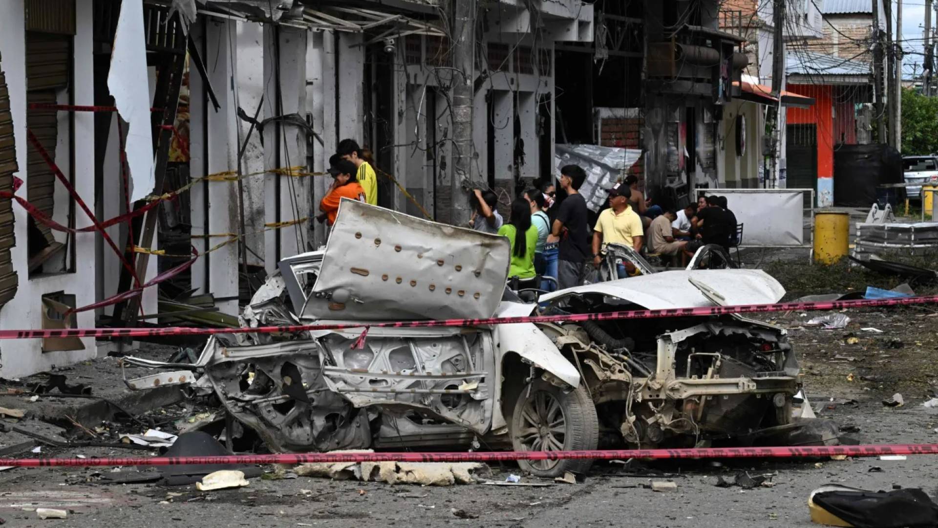 سيارة متفجرة في شوارع كولومبيا