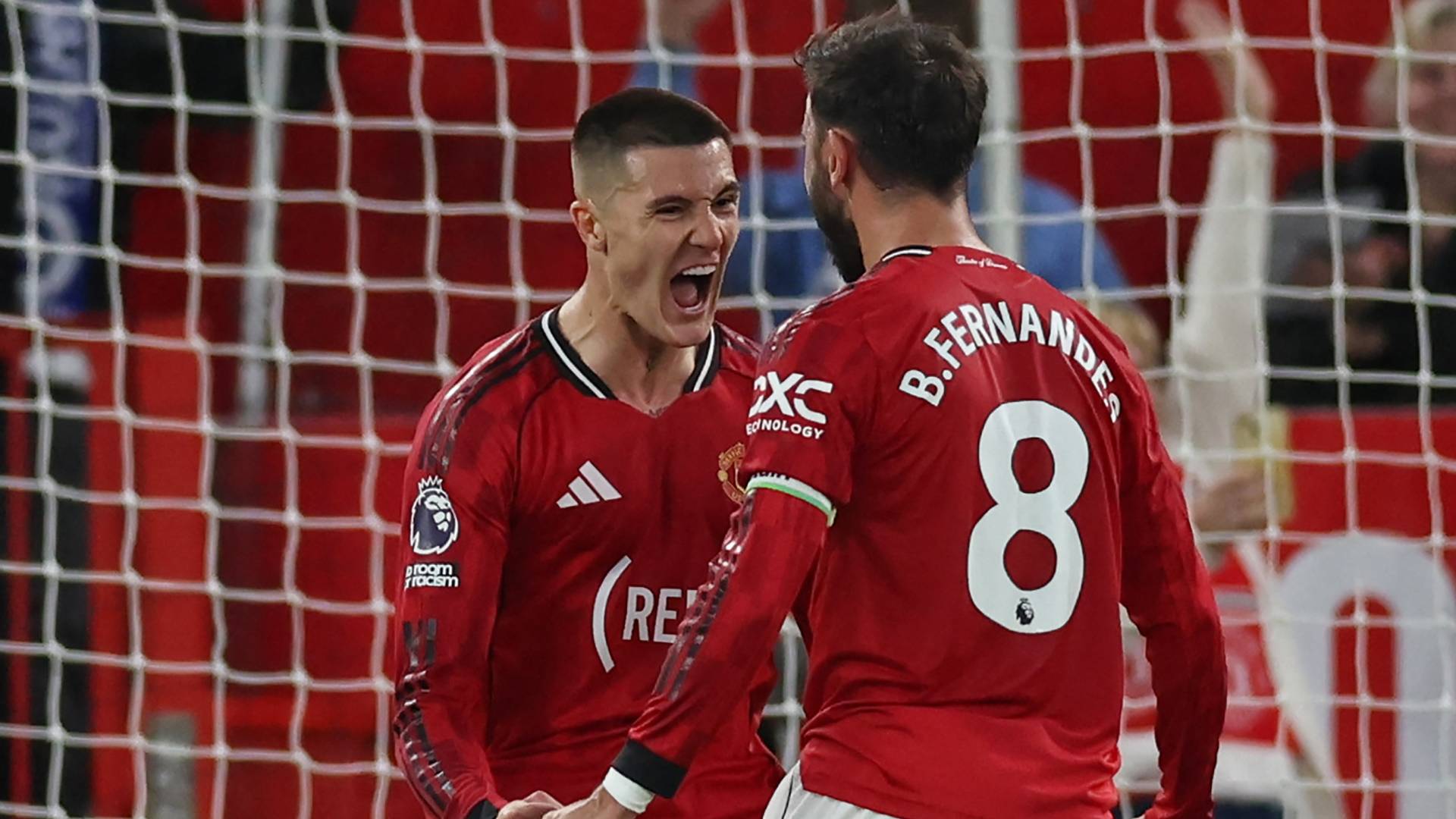 احتفال لاعبي مانشيستر يونايتد