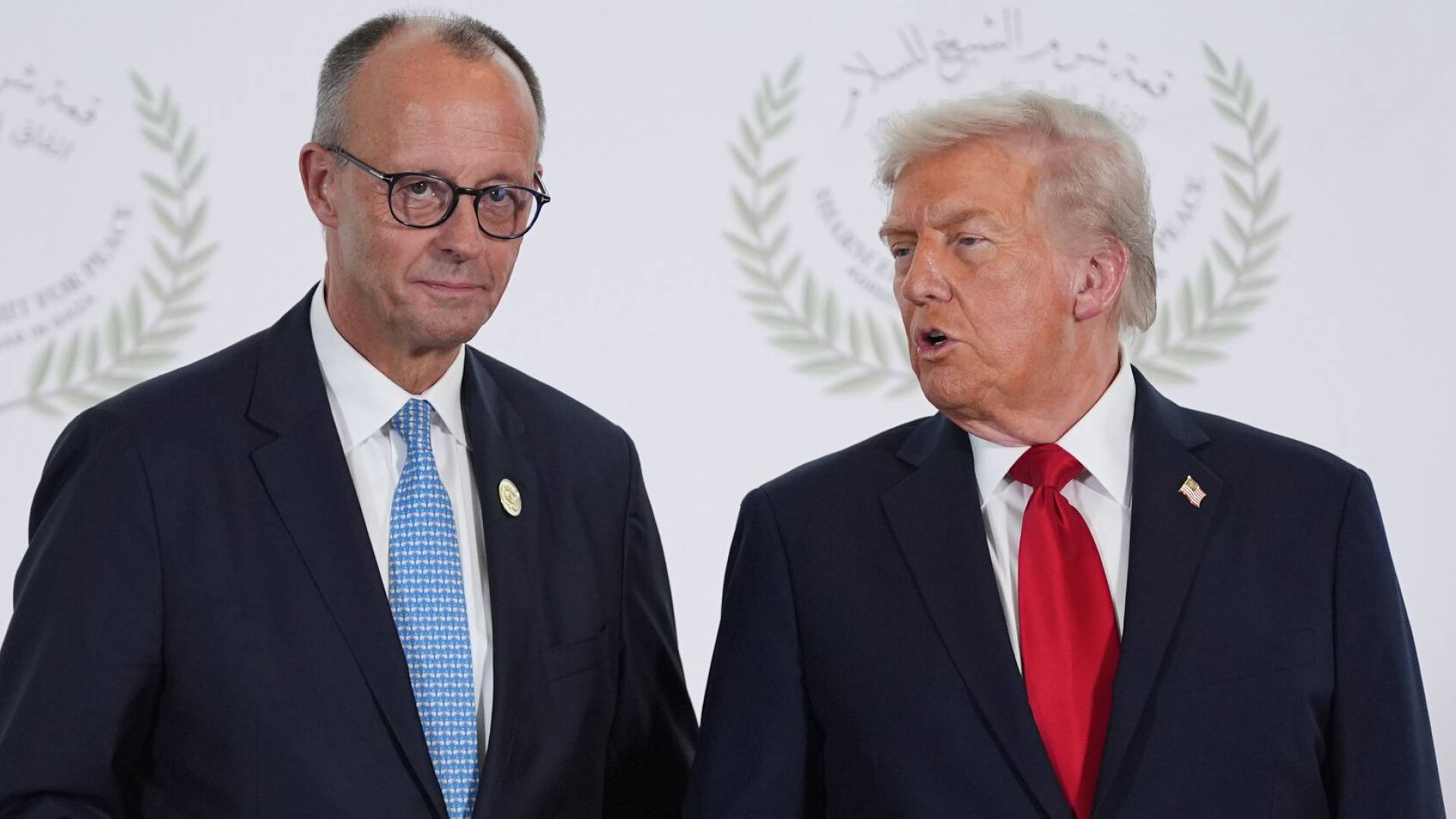 الرئيس الأمريكي دونالد ترمب والمستشار الألماني ميرتز