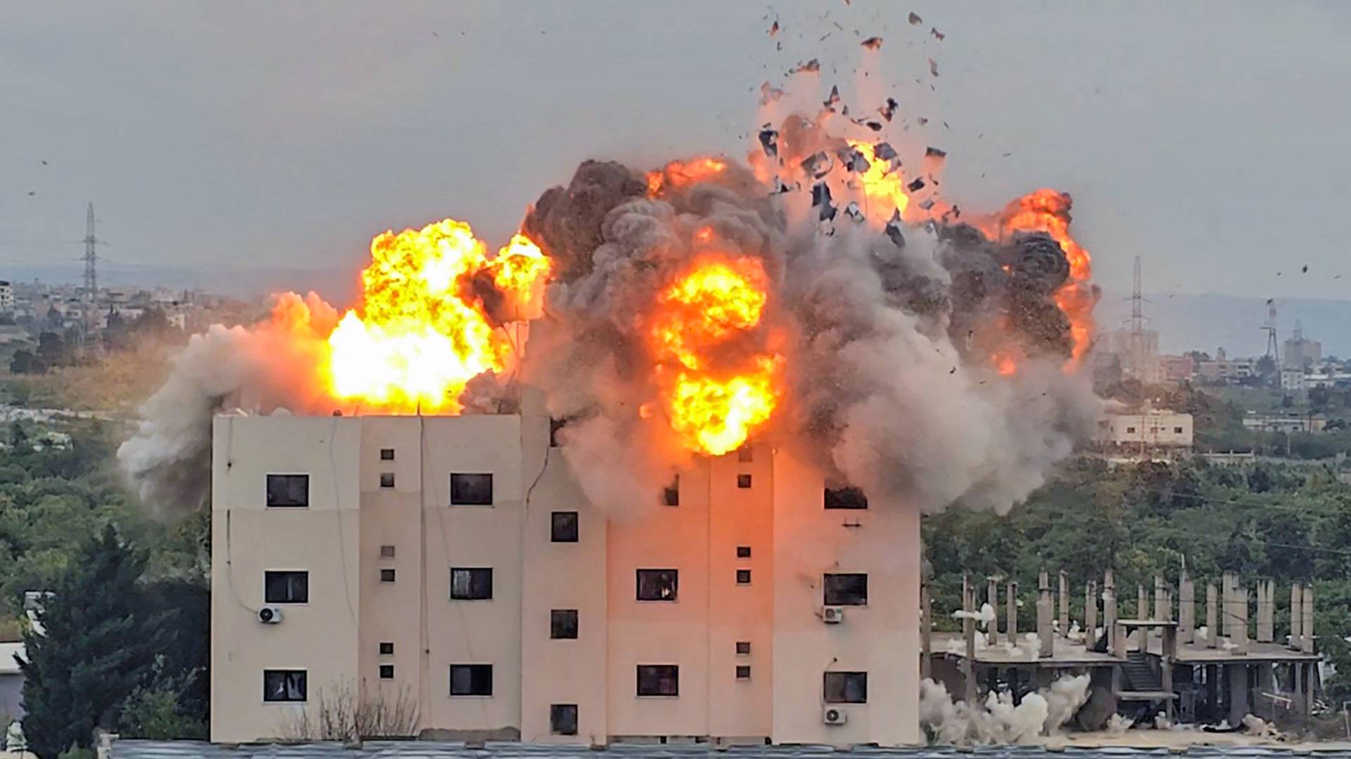 غارات الاحتلال على لبنان