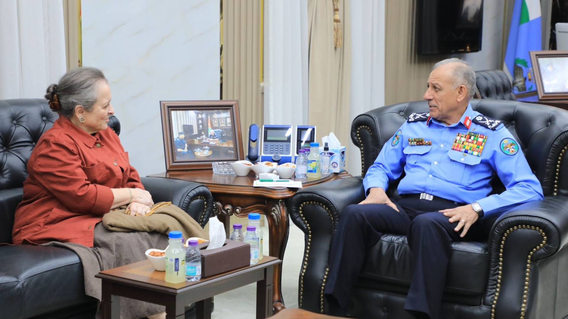 أثناء زيارة سمو الأميرة عالية بنت الحسين