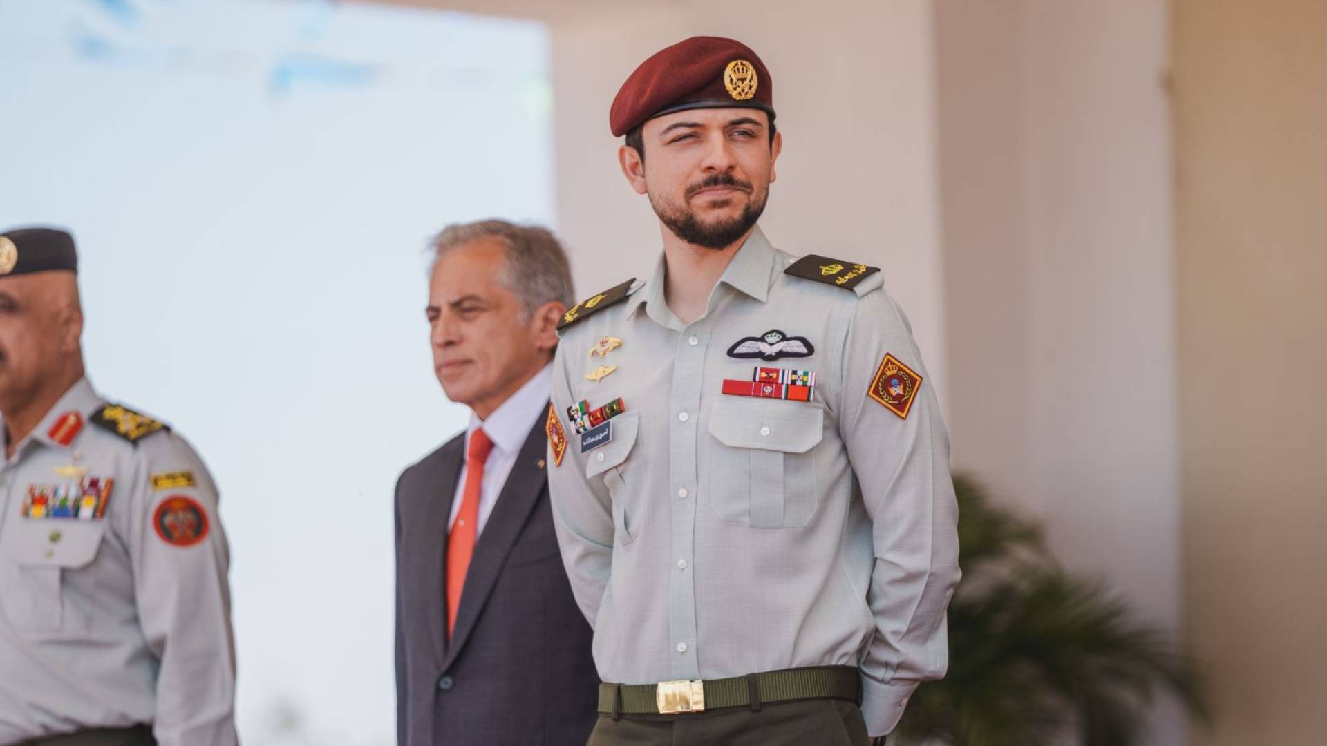 ولي العهد اثناء حفل التخريج