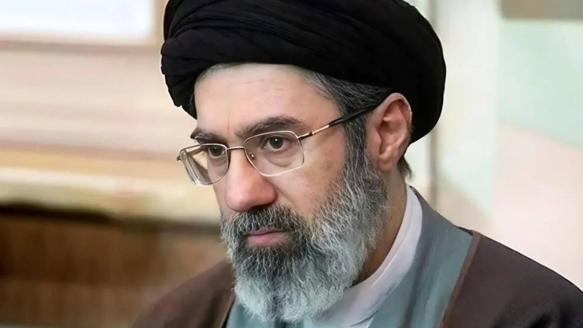 المرشد الإيراني مجتبى خامنئي