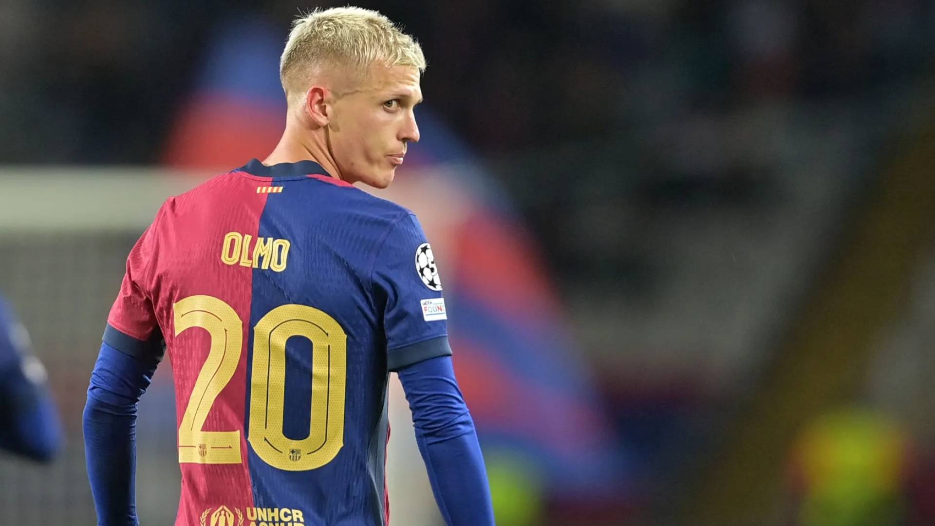 لاعب برشلونة أولمو