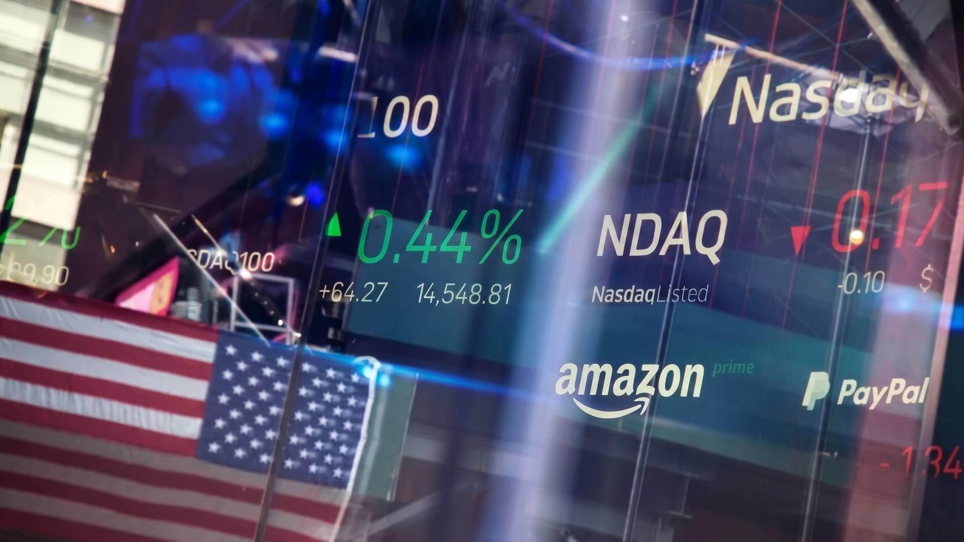 ارتفاع مؤشر نازداك الأميركي 440 نقطة واستقرار سعر النفط