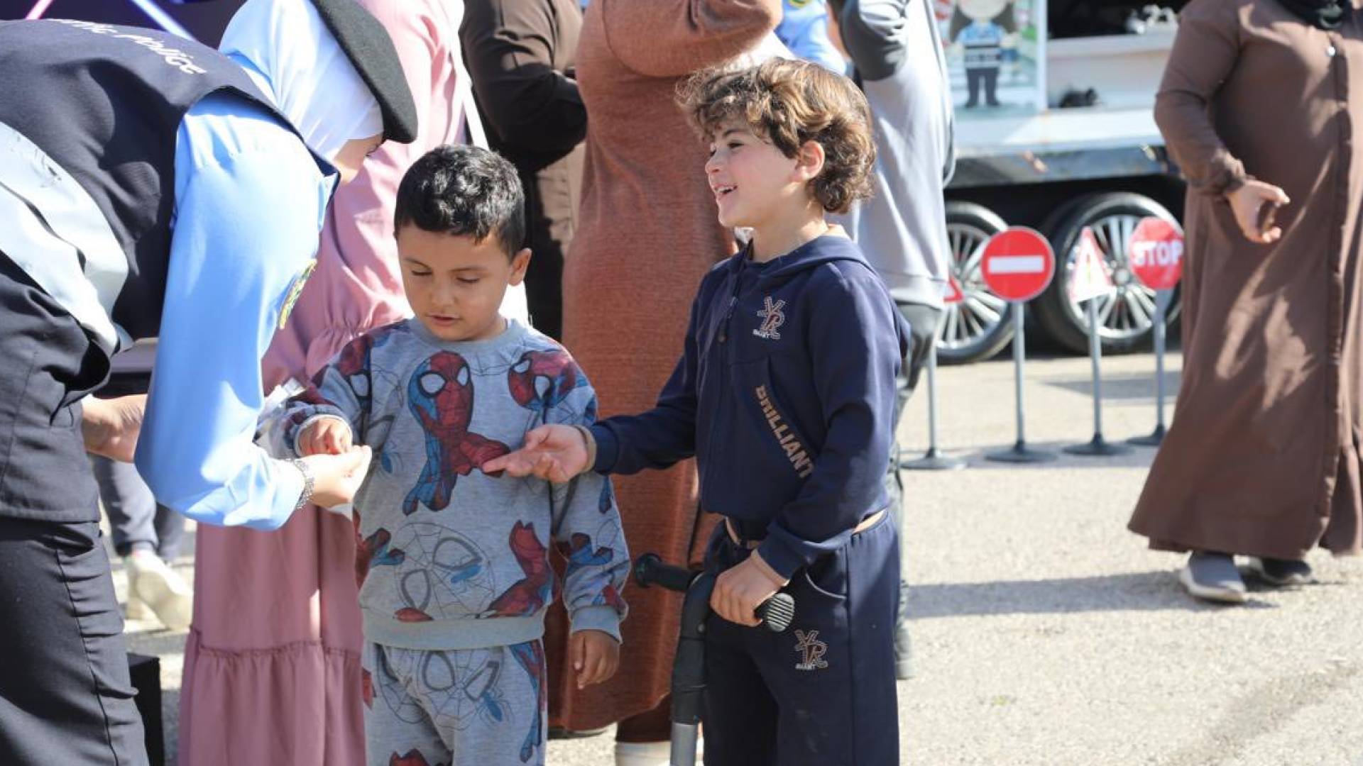 فعاليات "المعرض المروري الرقمي" في حدائق الحسين