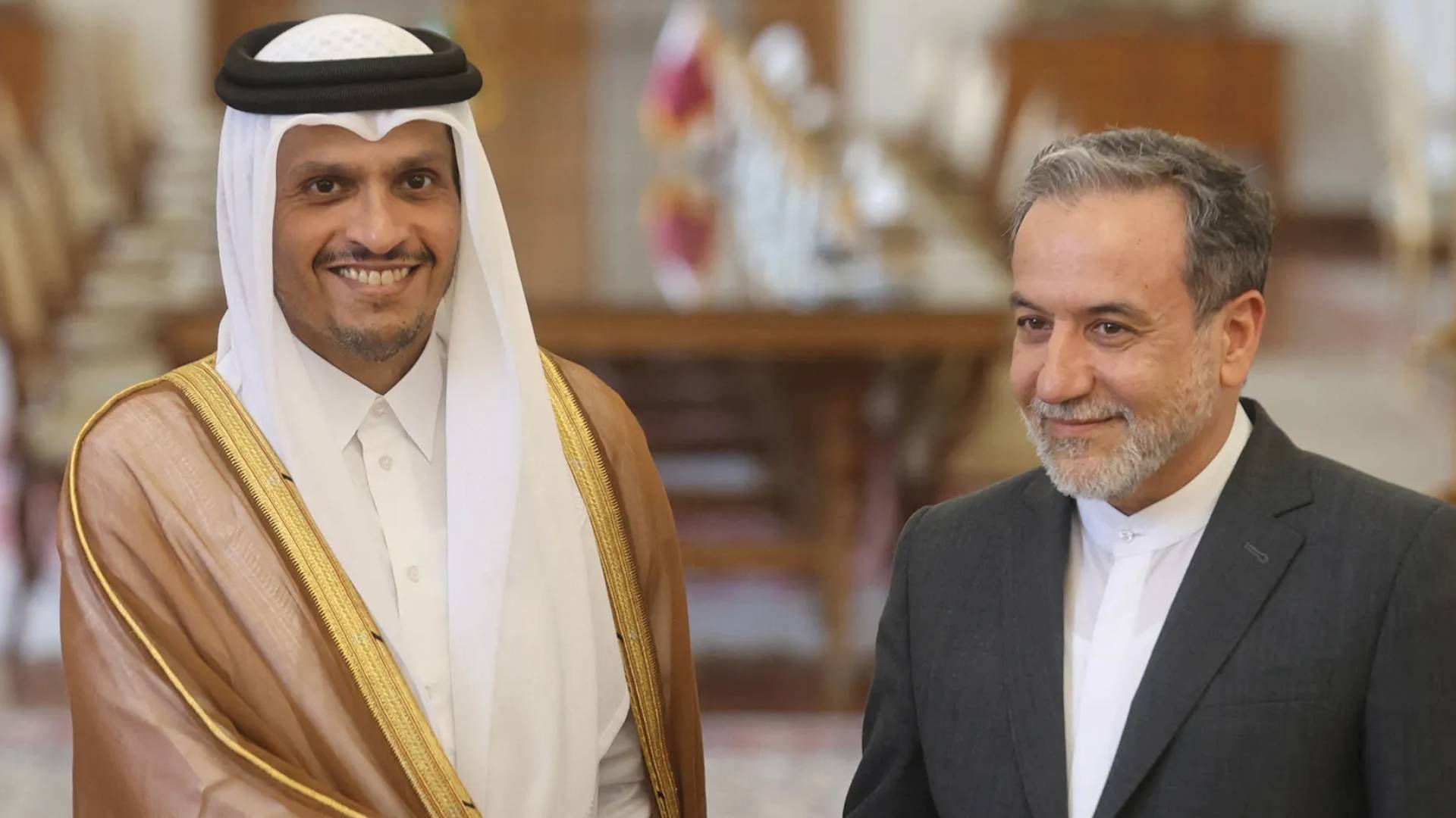 رئيس الوزراء القطري ووزير الخارجية الإيراني