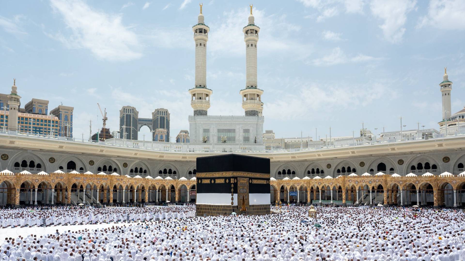 الكعبة المشرفة والحرم المكي