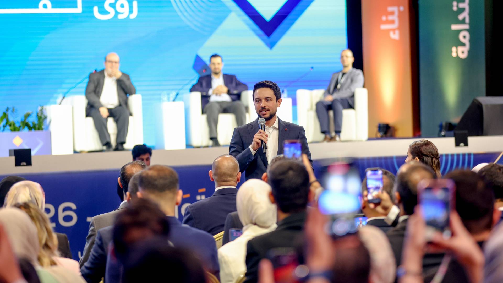 ولي العهد الأمير حسين في منتدى تواصل 2026