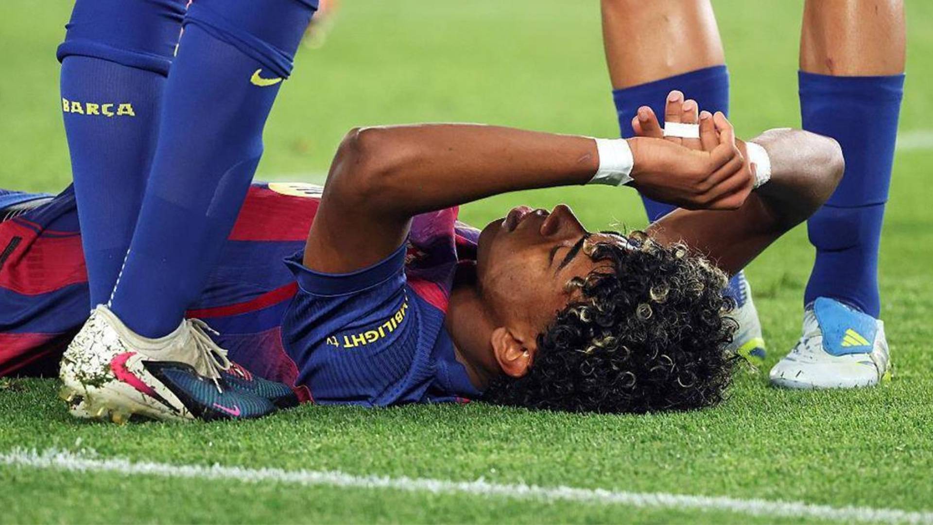 اللاعب الإسباني لامين يامال