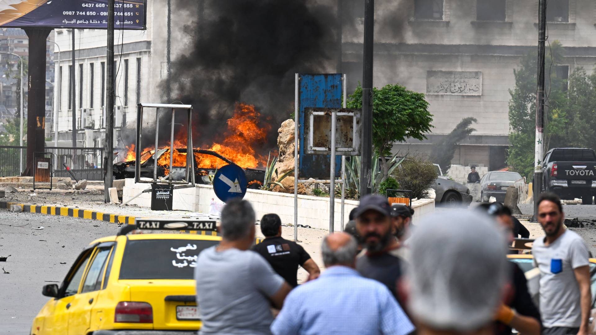 صور من موقع انفجار السيارة المفخخة في دمشق