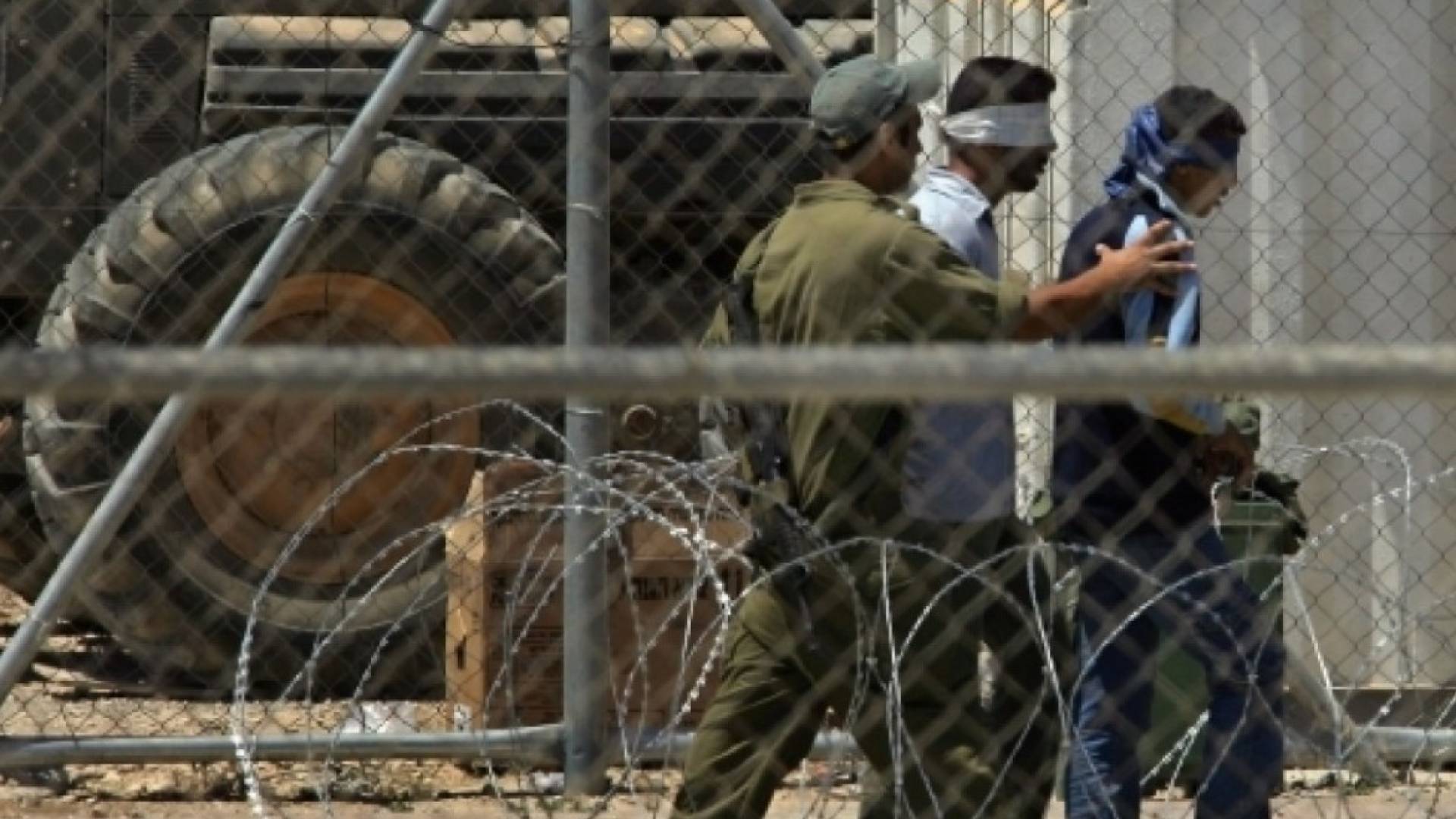 أسرى فلسطينيين في سجون الاحتلال