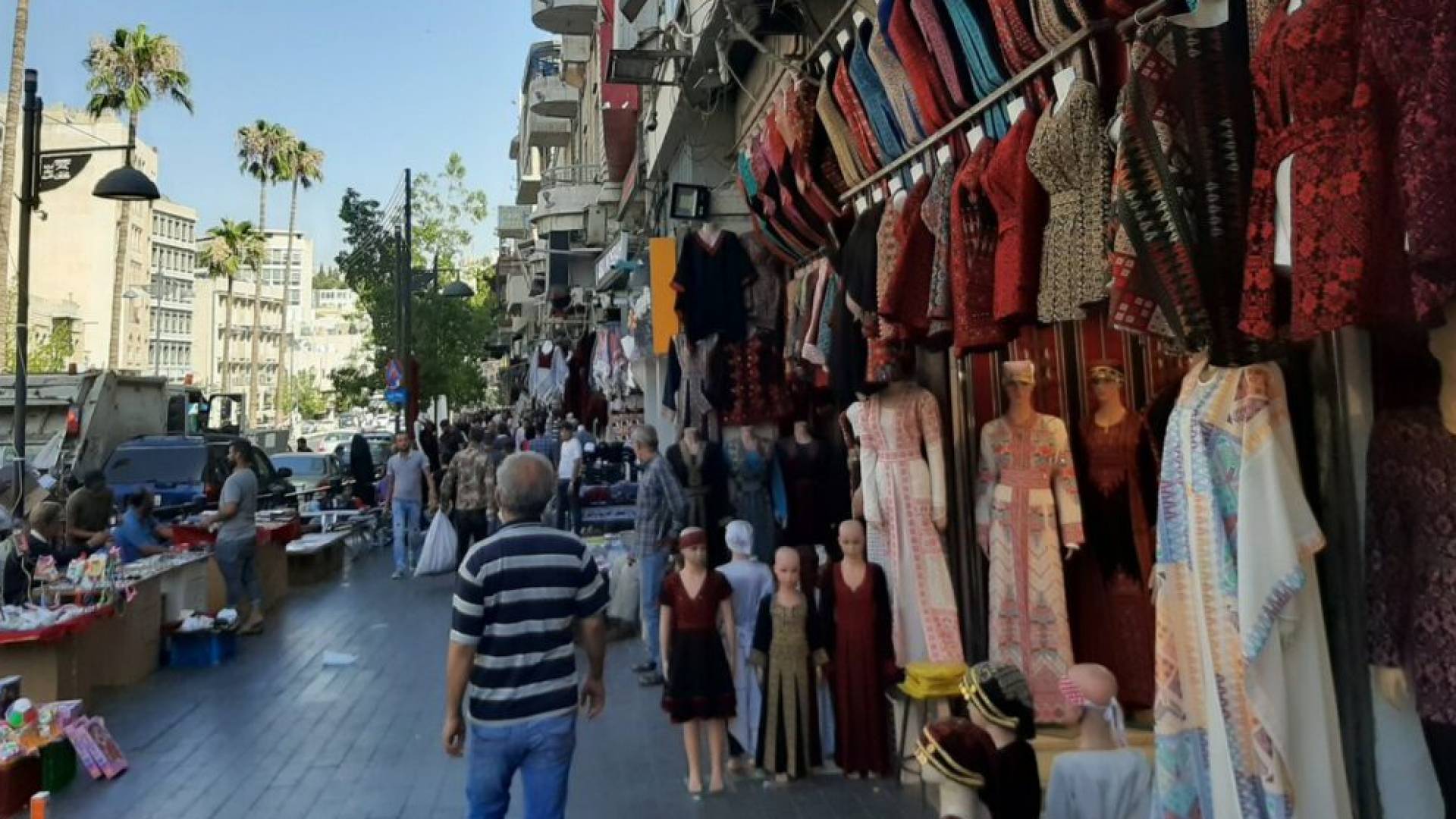 الأسواق في وسط البلد