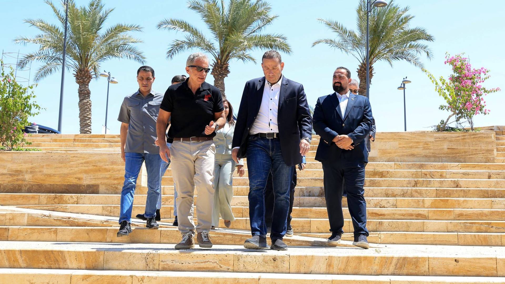 رئيس الوزراء الدكتور جعفر حسان يفتتح كورنيش البحر الميت