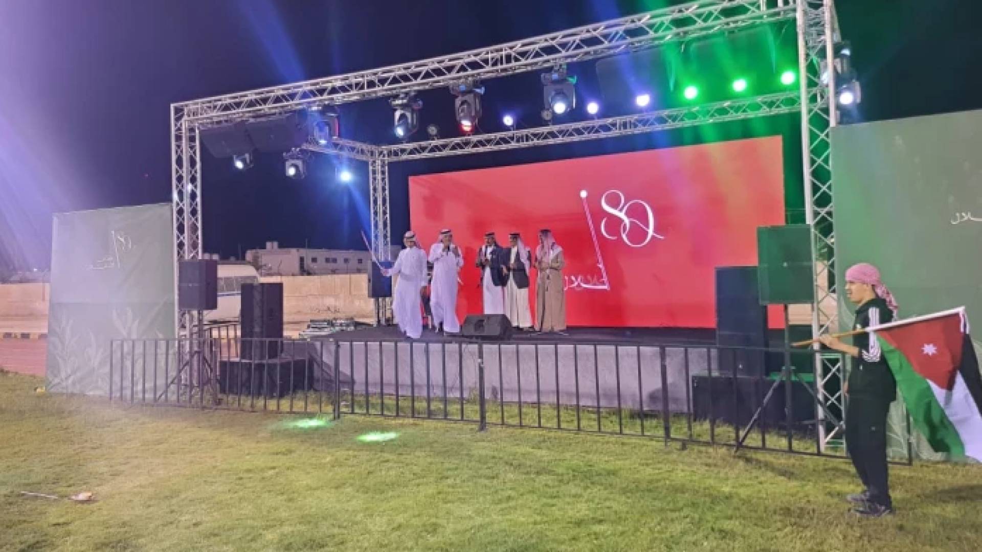 عروض لفرقة البادية في المفرق احتفالا بالاستقلال
