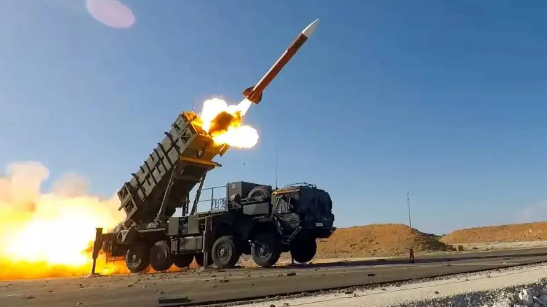 الأركان العامة للجيش الكويتي: الدفاعات الجوية تتصدى حاليا لهجمات صاروخية وطائرات مسيرة معادية