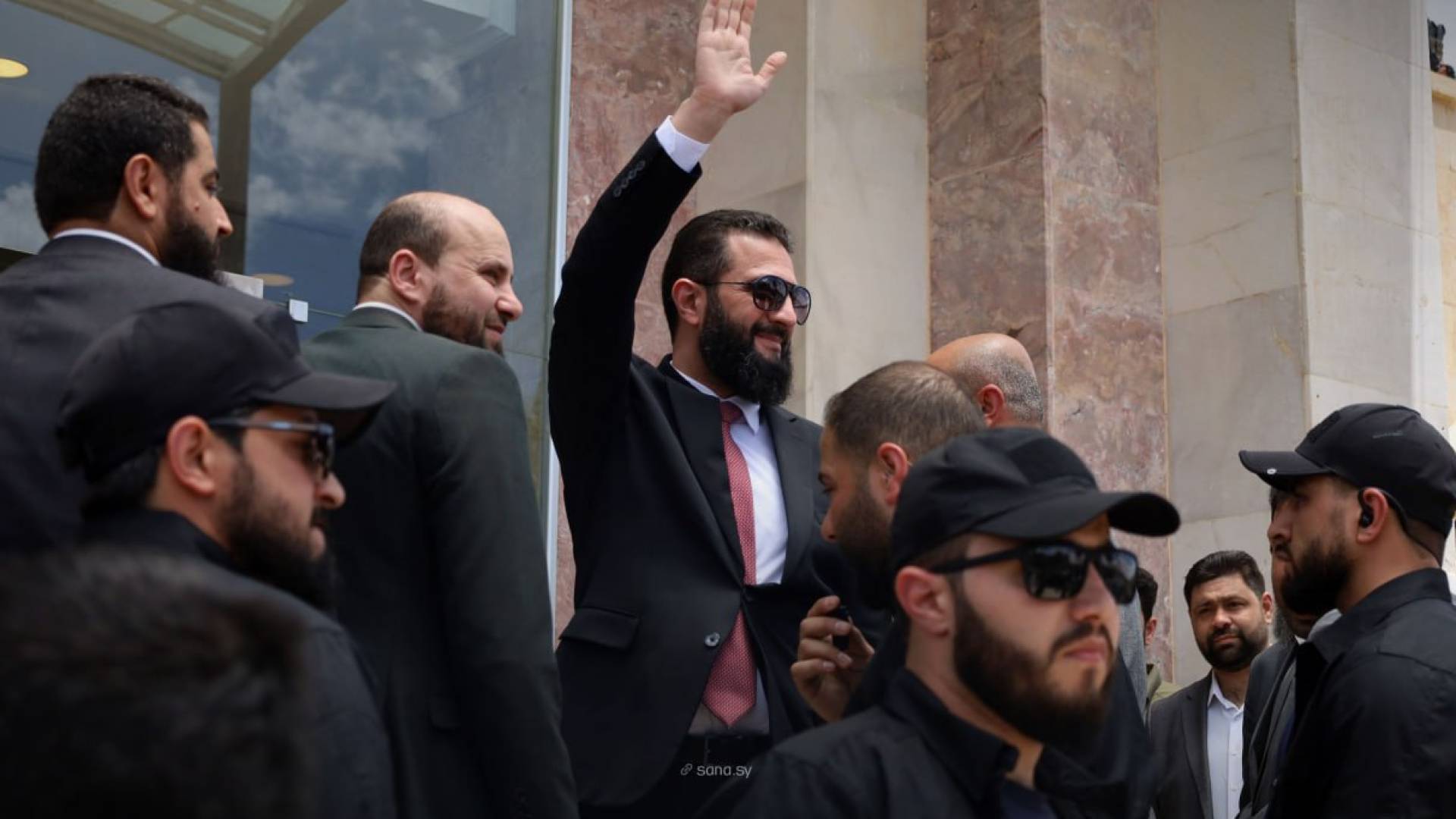 الرئيس السوري أحمد الشرع