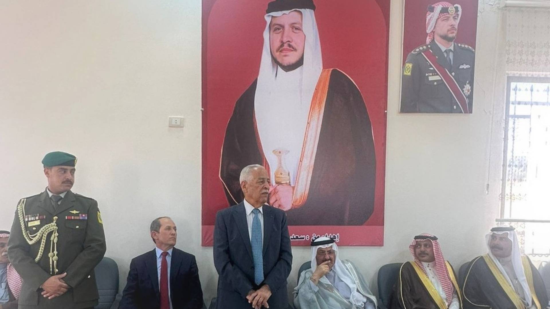 العيسوي يعزي عشيرة الشورة
