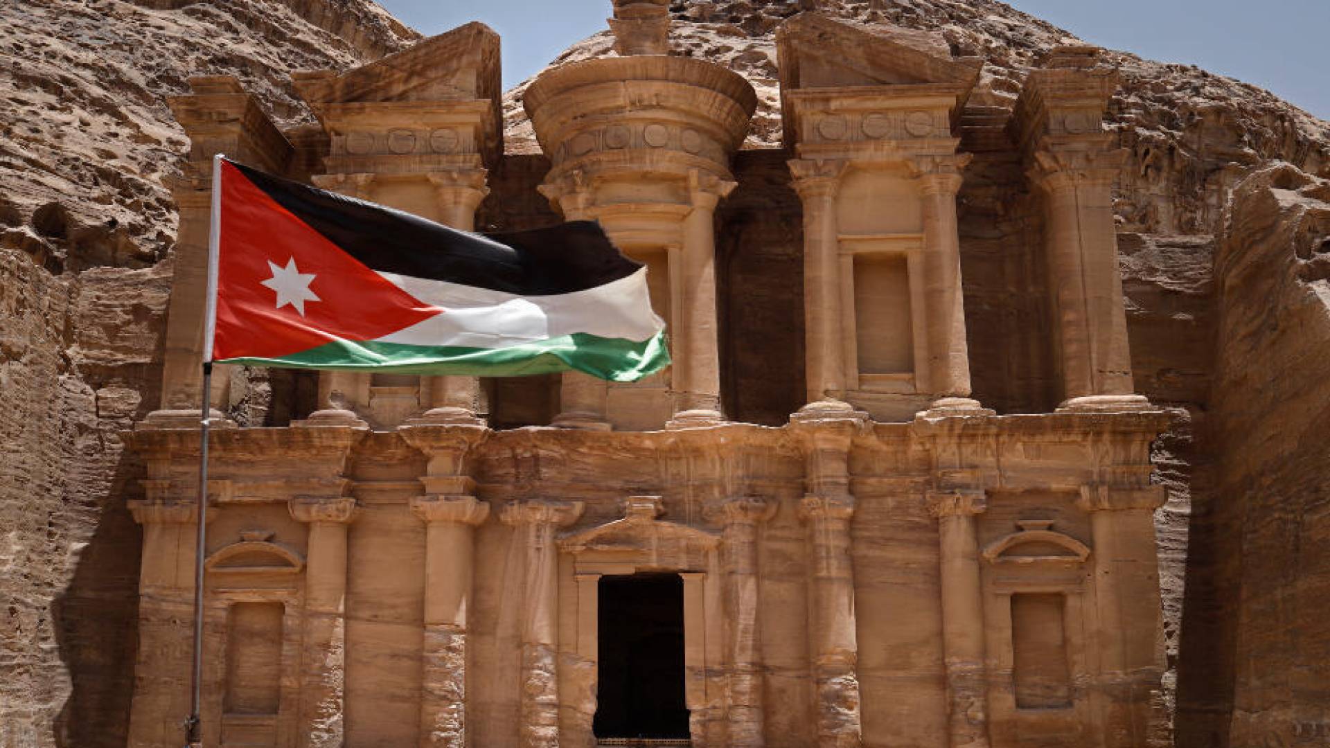 العلم الأردني