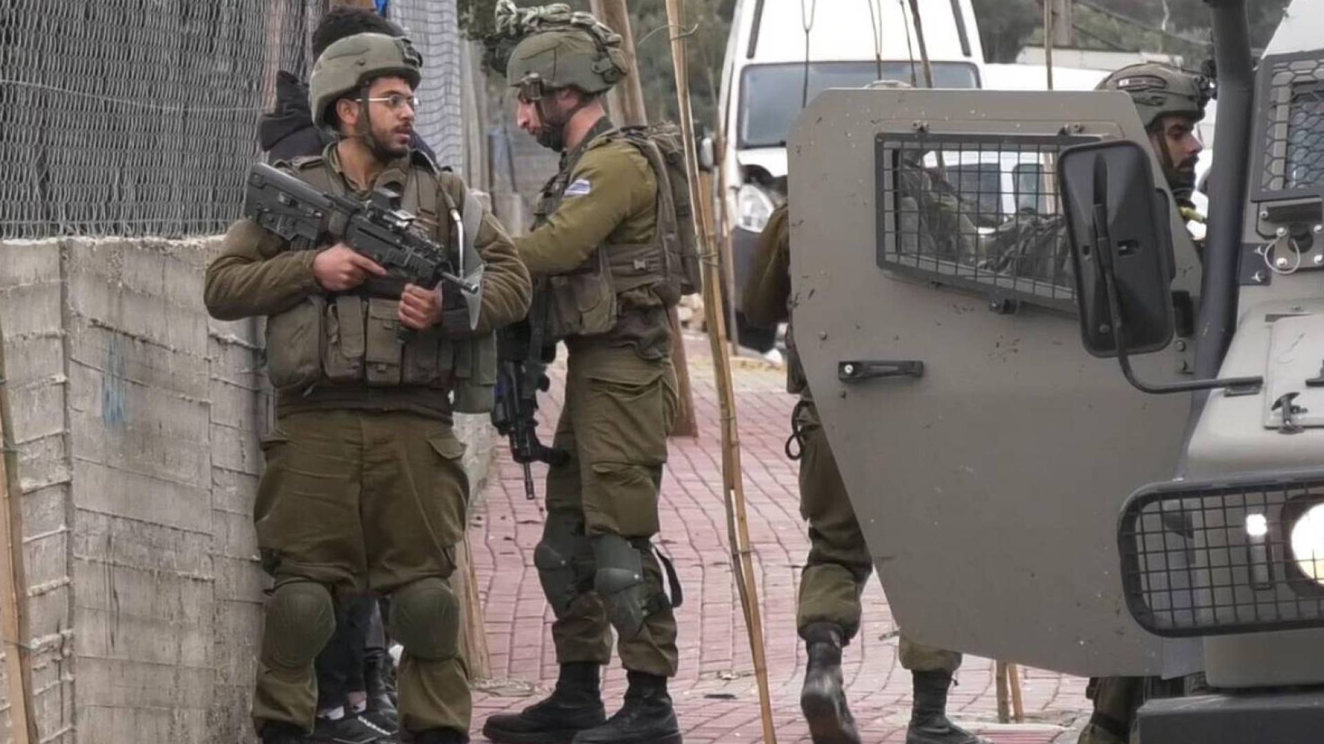 جنود احتلال" ارشيفية"