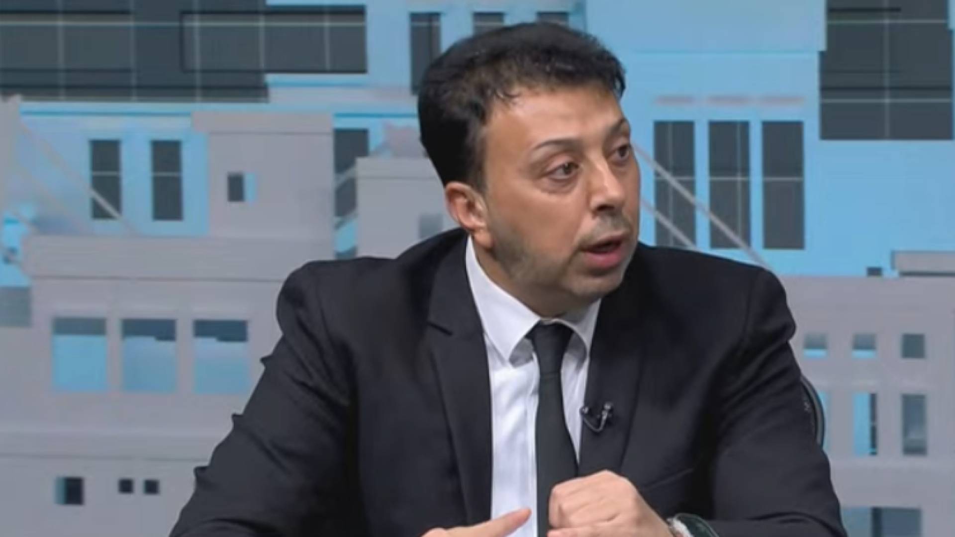 المدرب الوطني جمال محمود