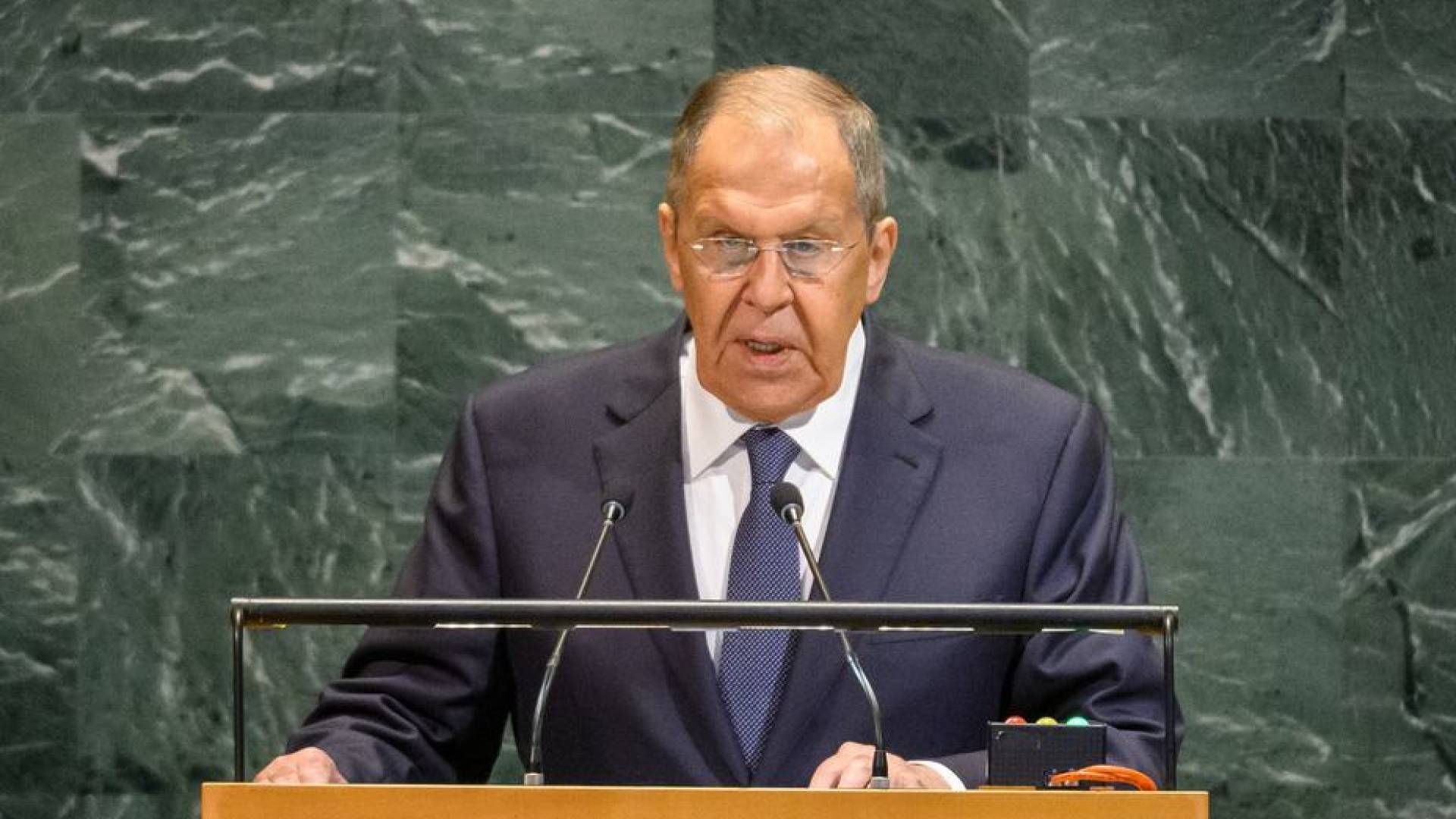 وزير الخارجية الروسي سيرغي لافروف